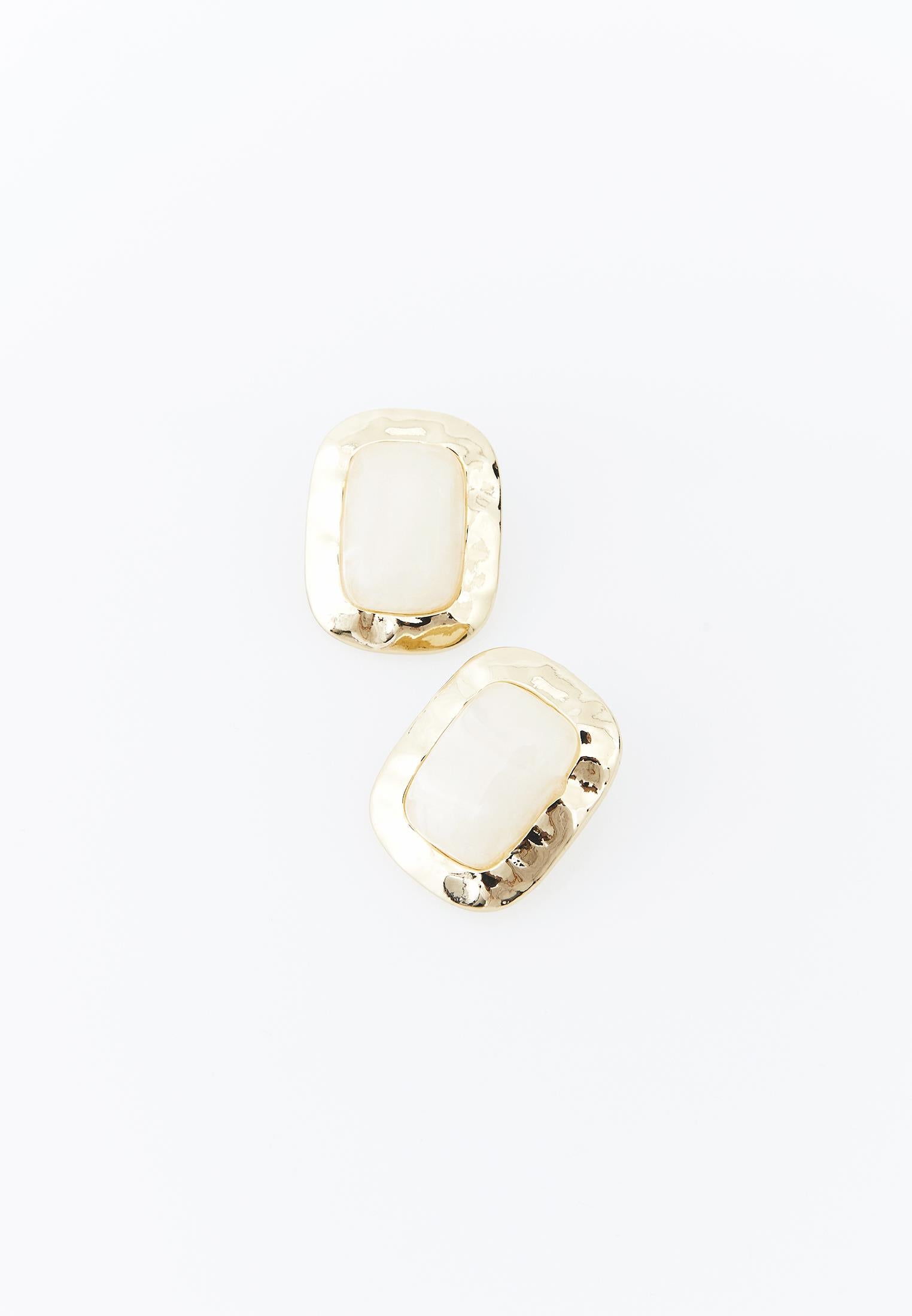 Elegant Women Earring - ALMOND MILK