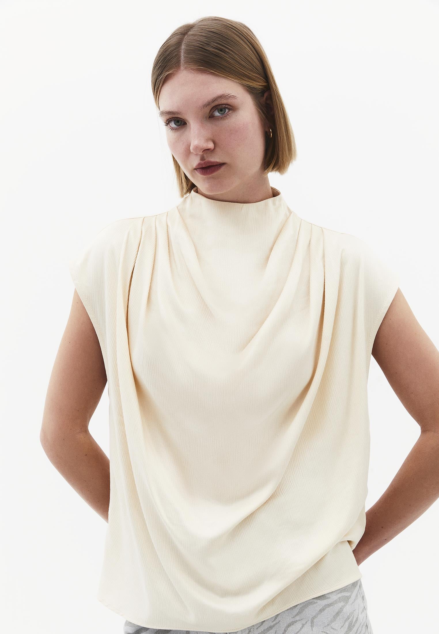 Dégaje Neck Sleeveless Blouse - ALMOND MILK
