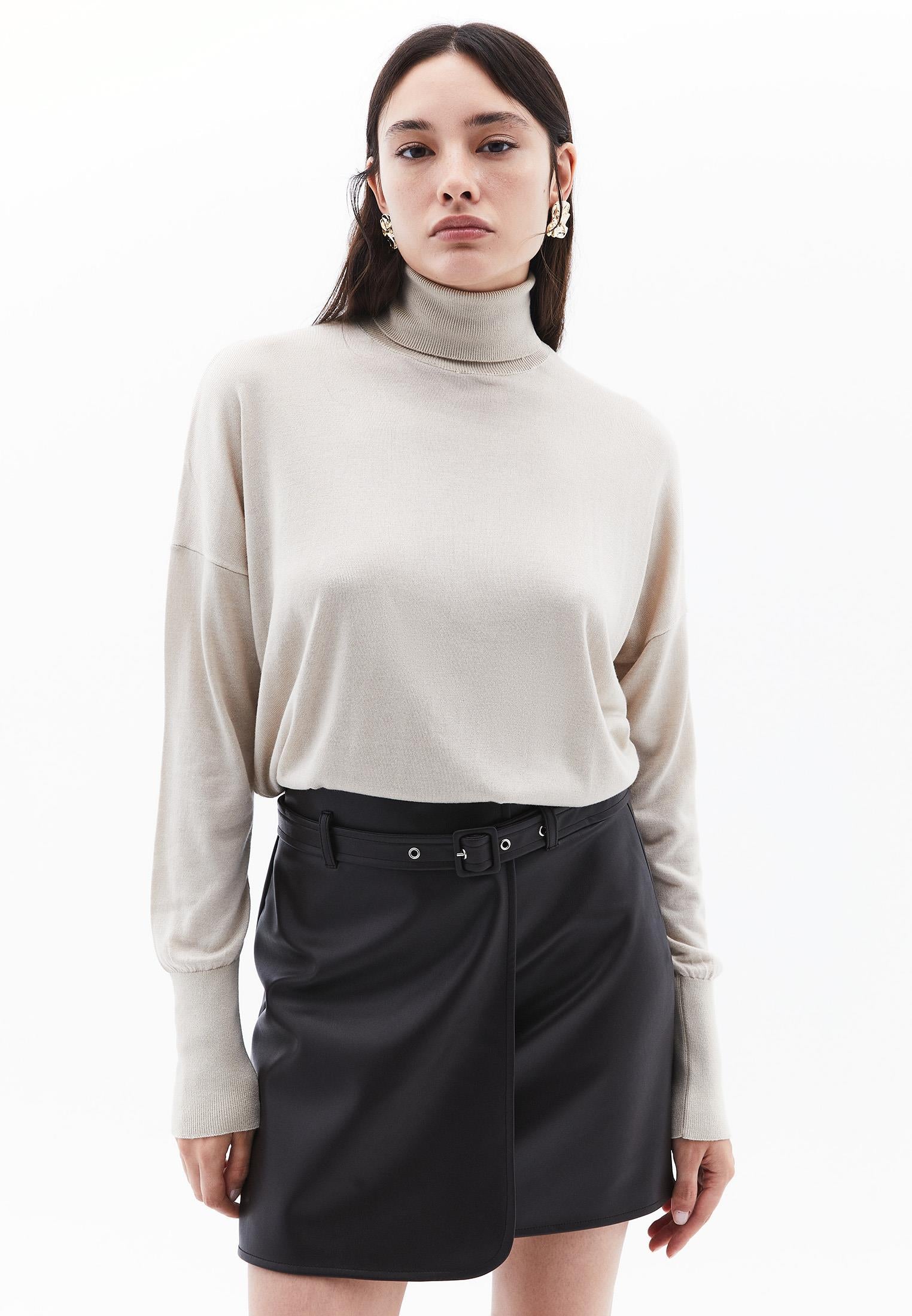 Turtleneck Long Sleeve Comfortable Knitwear - ANCIENT SCROLL