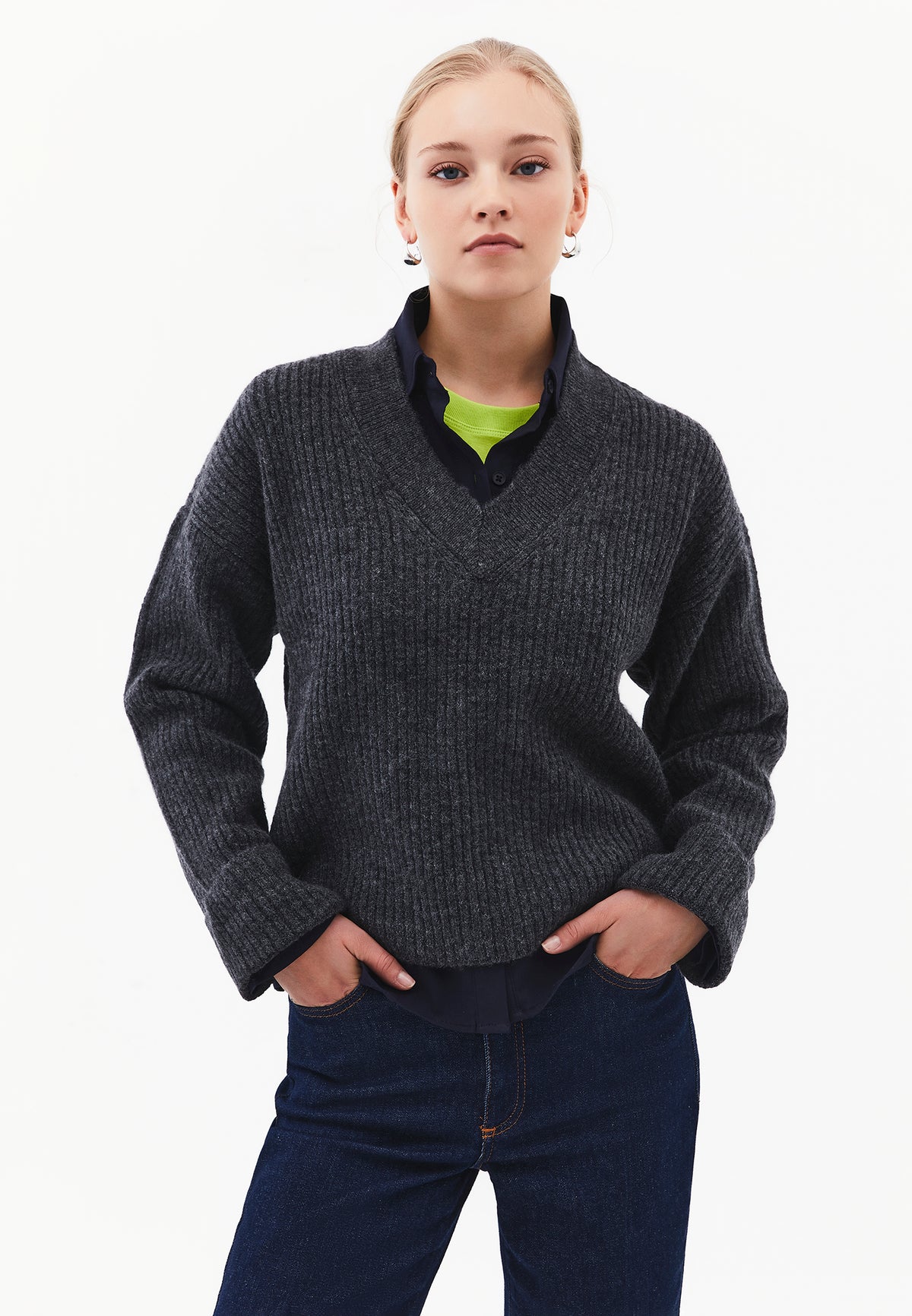 Loose V-Neck Sweater - ANTHRA MELANGE