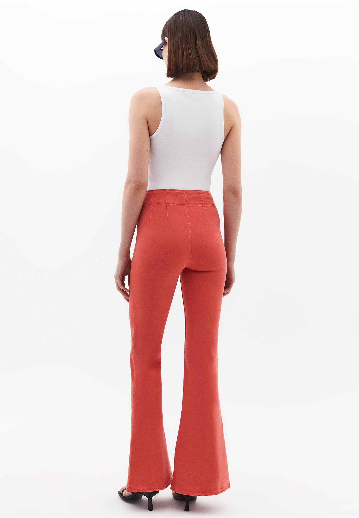 Spanish Leg Pants - ANTIK CAYENNE