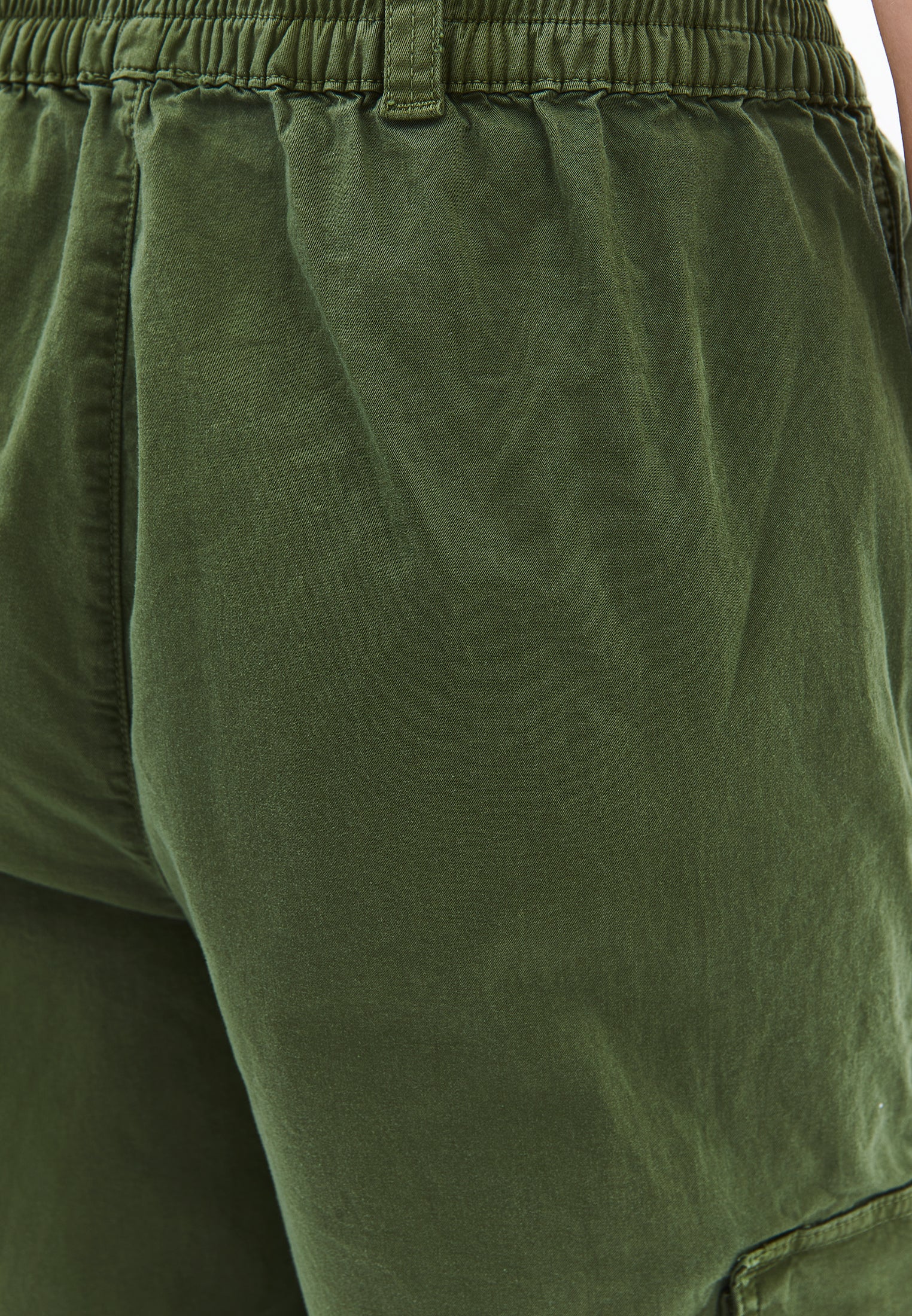 Jogger Pants With Belt Detail - ANTIK CHIVE