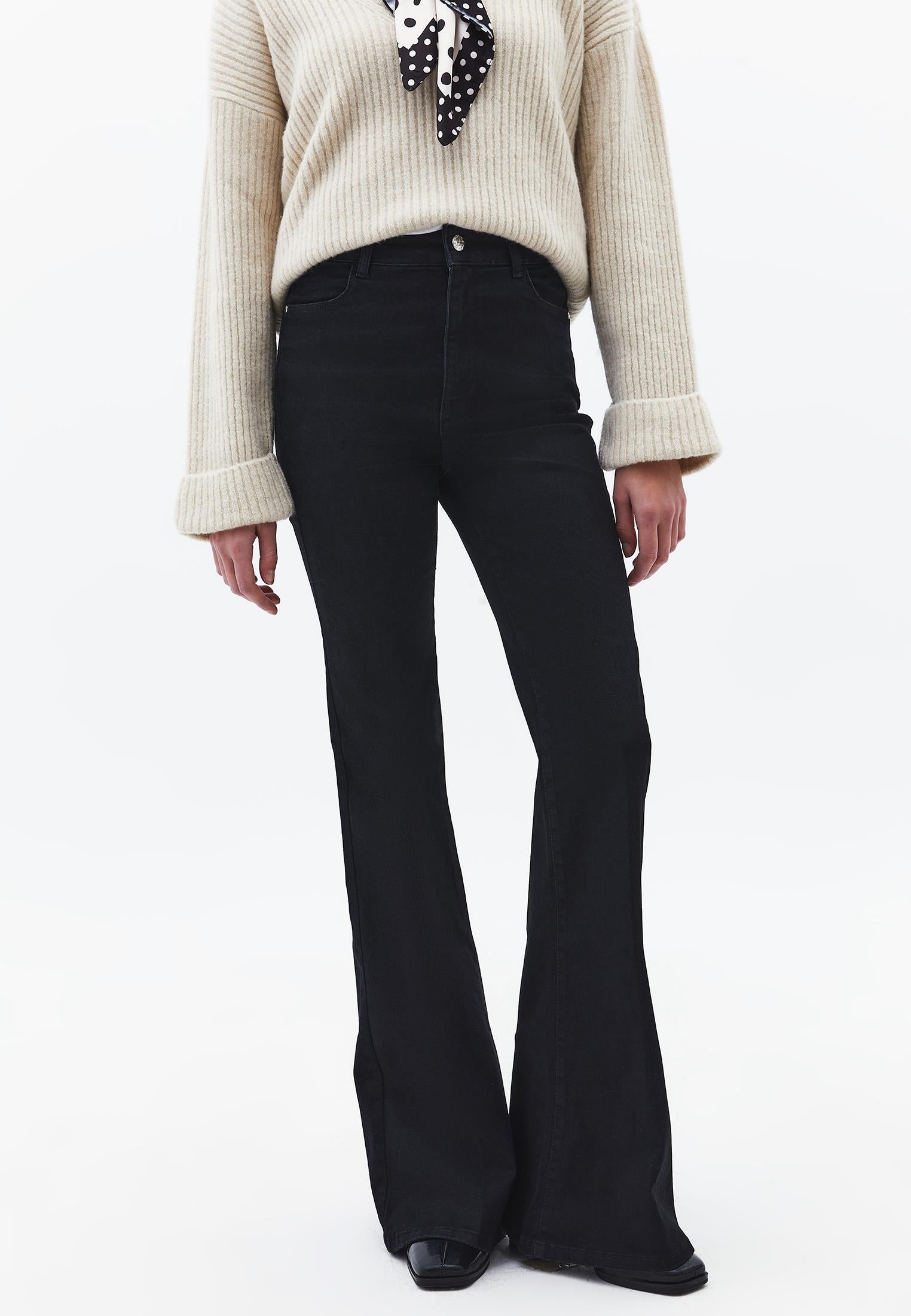 Button Detailed Ultra High Waist Flared Pants - BLACK DENIM