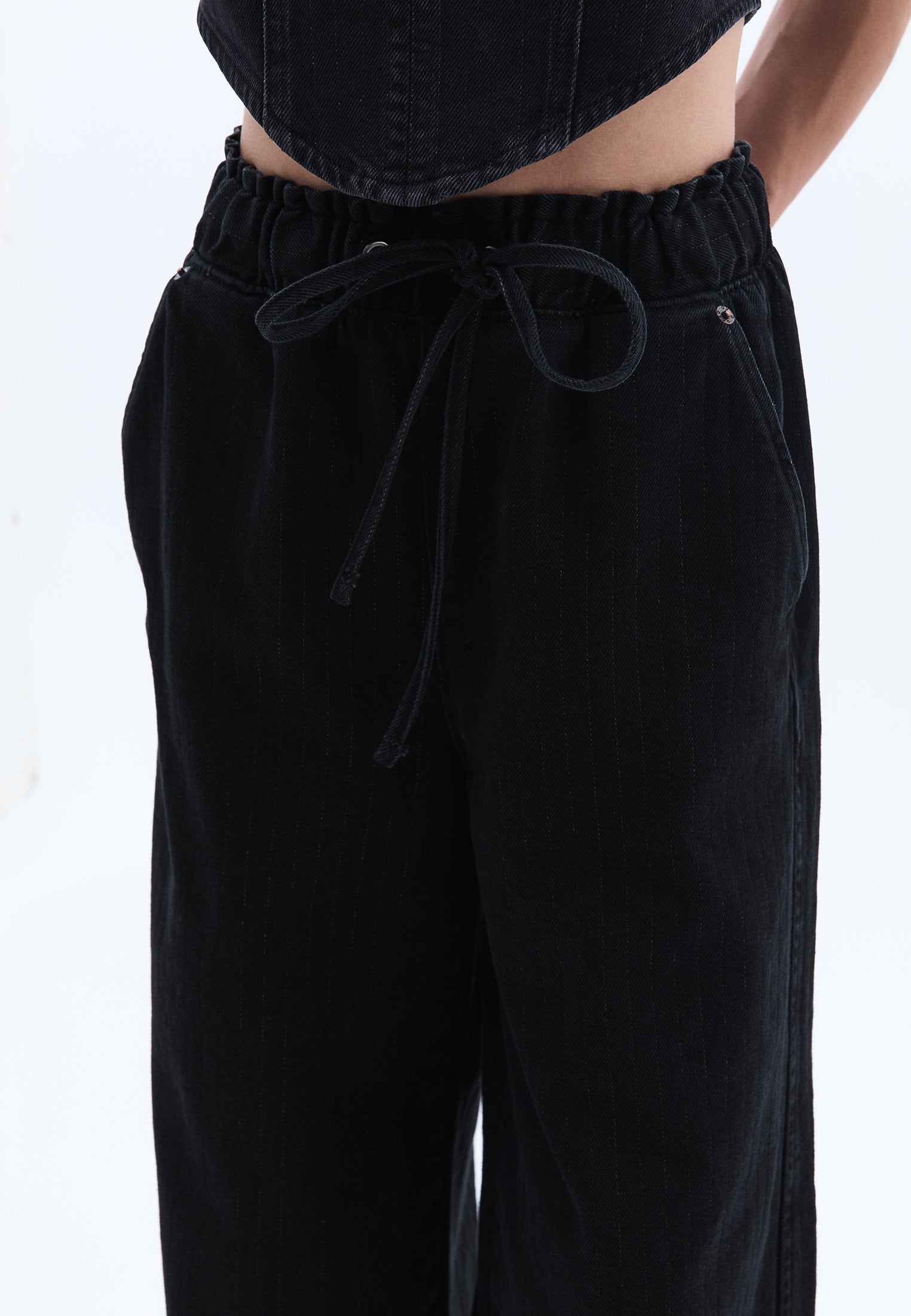 Striped Wide Leg Pants With Pocket Detail - BLACK DENIM