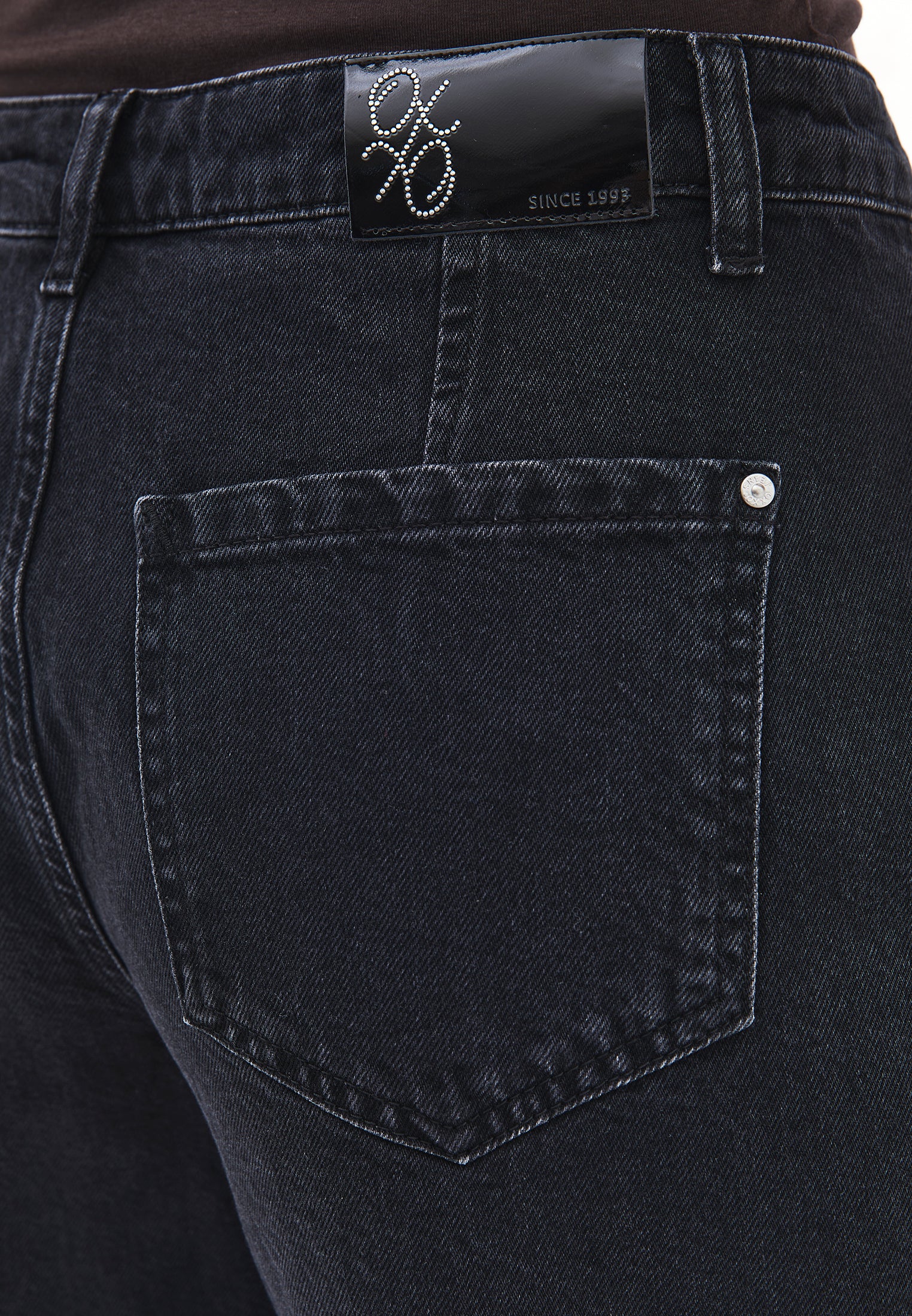 Cut Detail Barrel Leg Regular Waist Denim Pants - BLACK DENIM