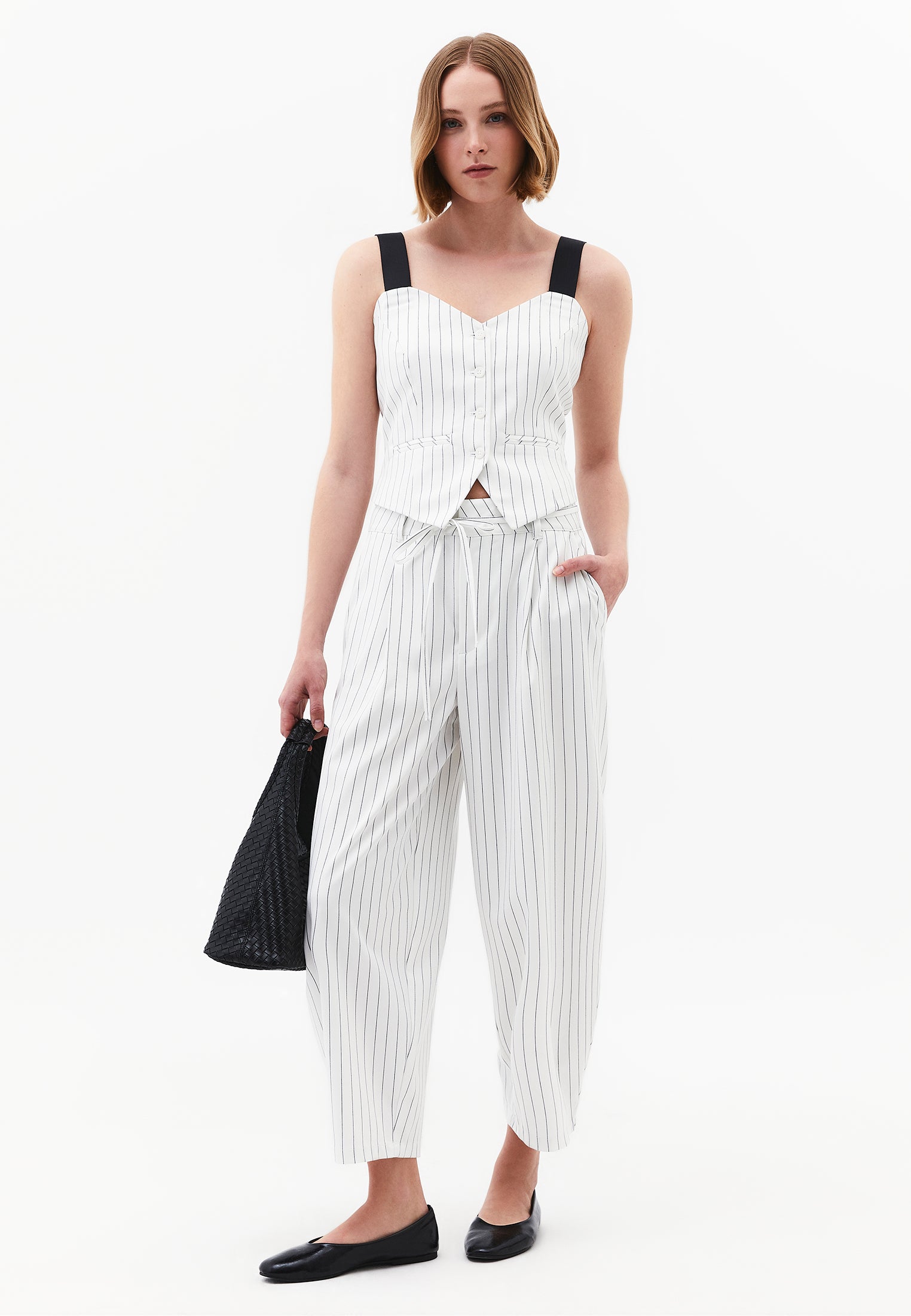 Standard Length V-Neck Striped Vest - BLACK STRIPE COMB
