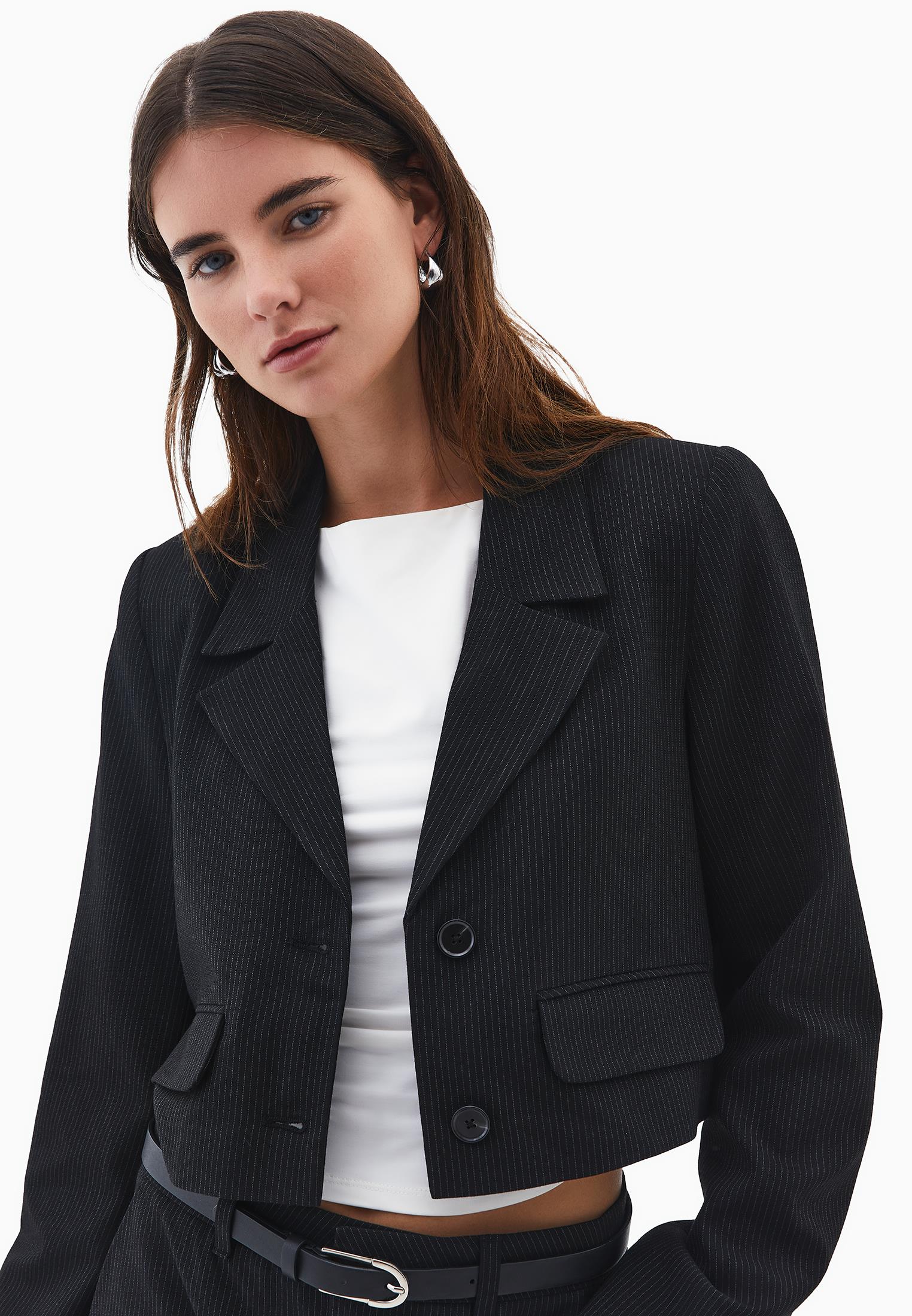 Slim Fit Cropped Blazer Jacket - BLACK STRIPE