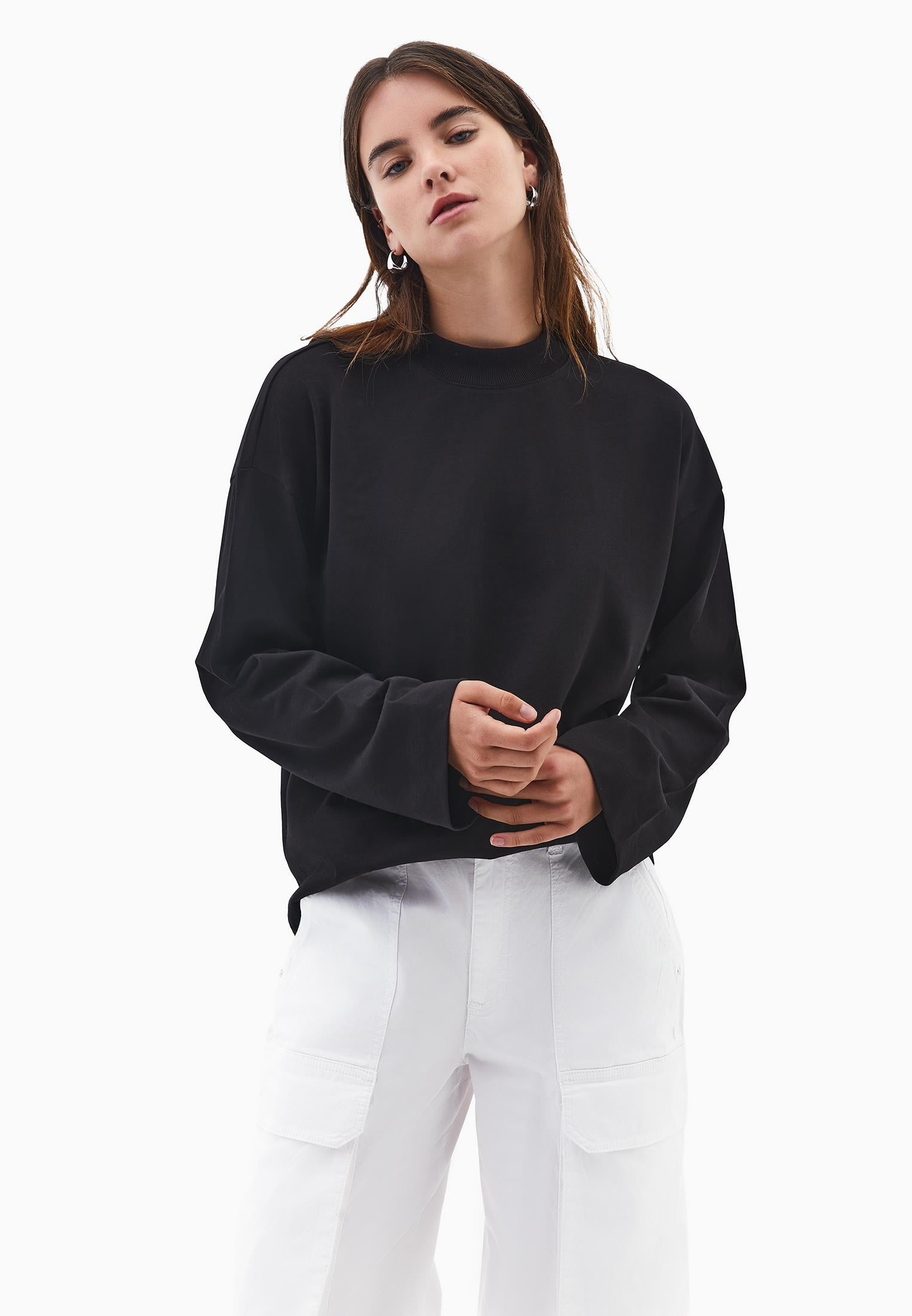 High Neck Oversize T-Shirt - BLACK