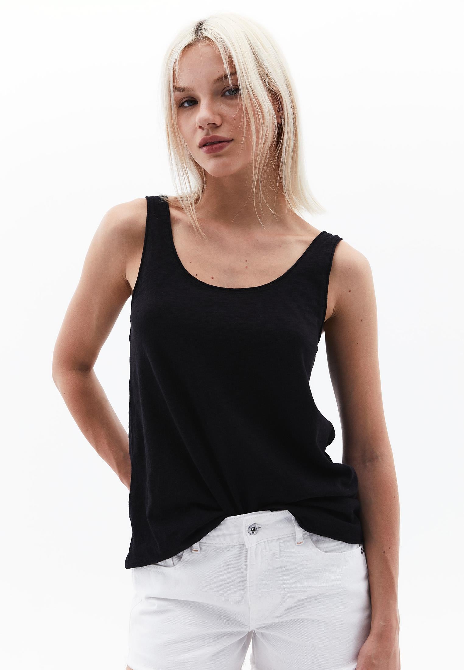 U Neck Tank Top - BLACK