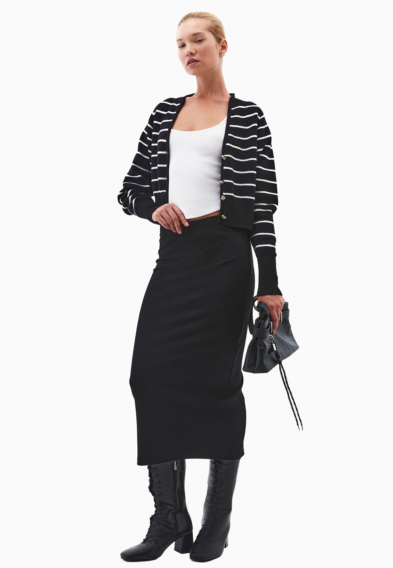 Midi Skirt With Slit Detail And High Waist - BLACK