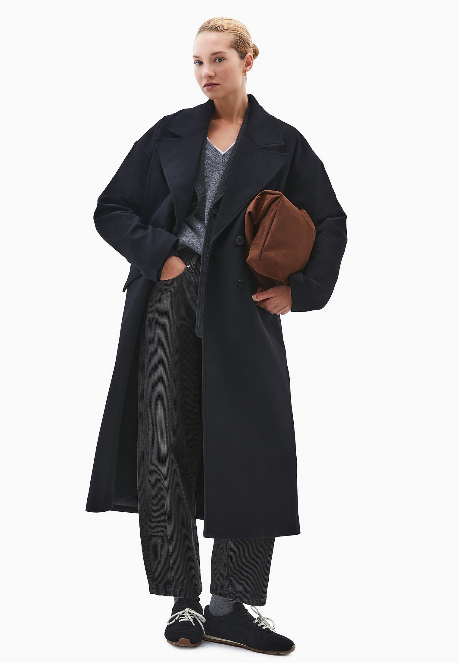 Long Coat With Shawl Collar And Pocket Details - BLACK