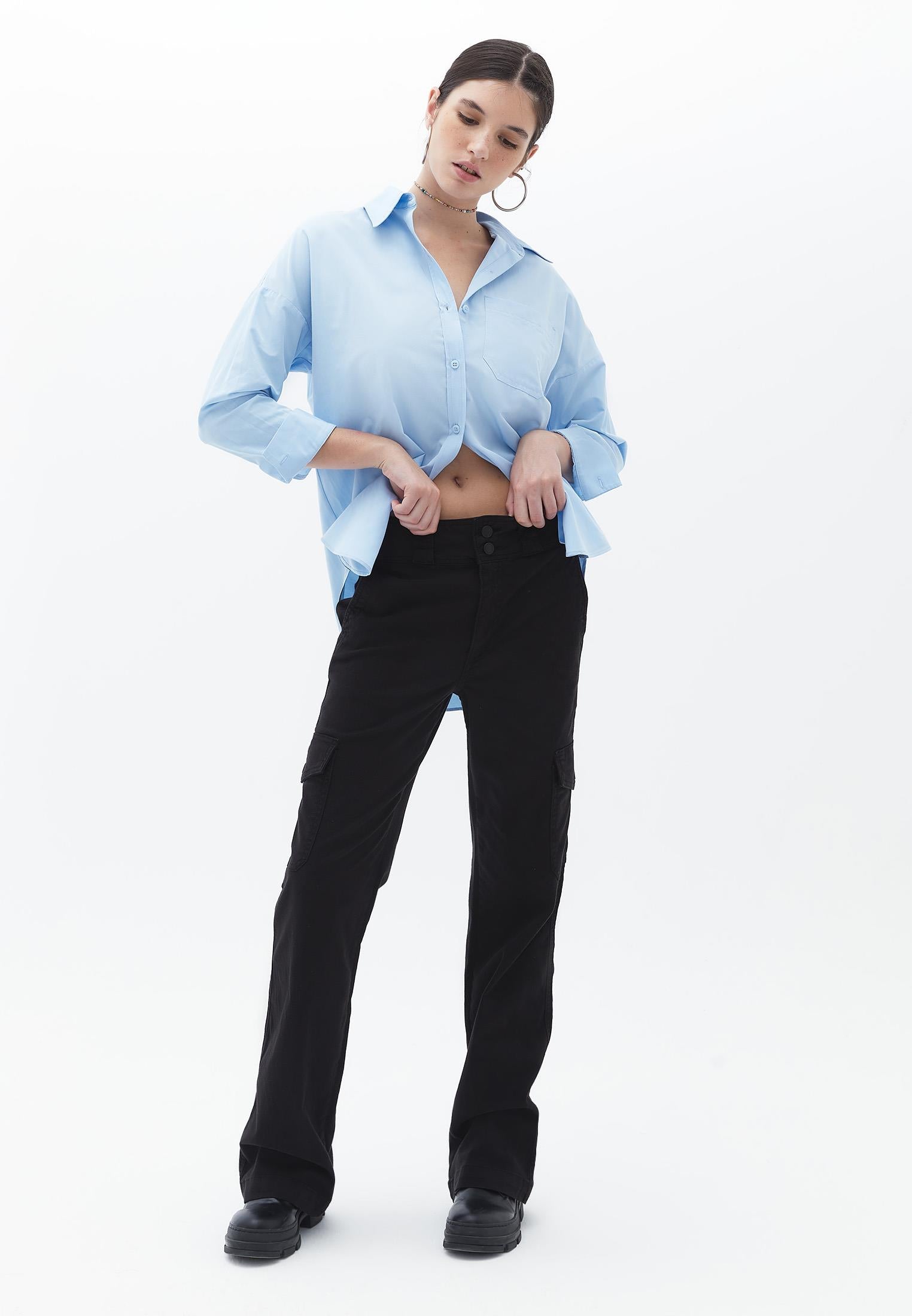 Straight Leg Mid Waist Pocket Detailed Trousers - BLACK