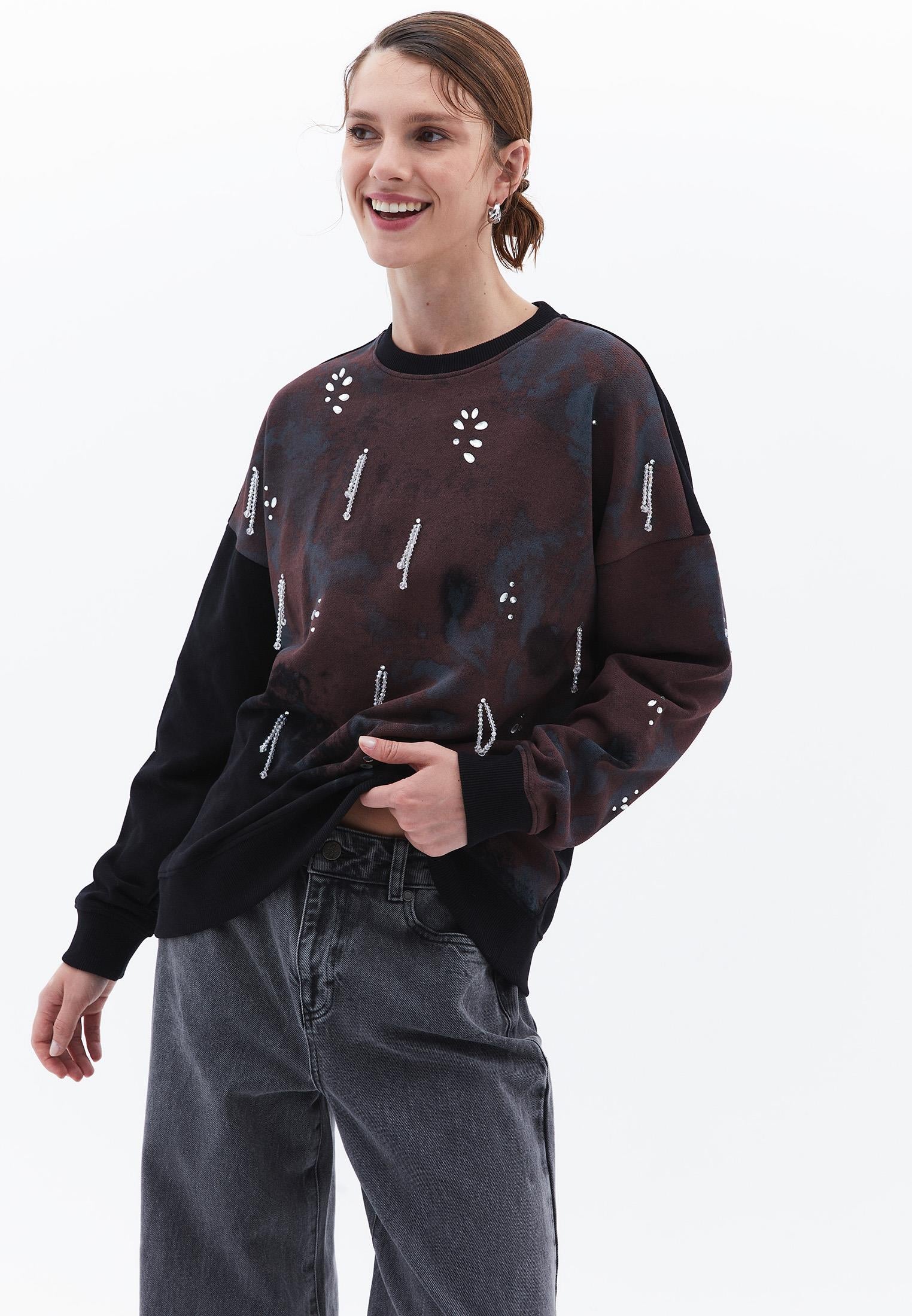 Beaded Printed Oversize Sweatshirt - BLACK