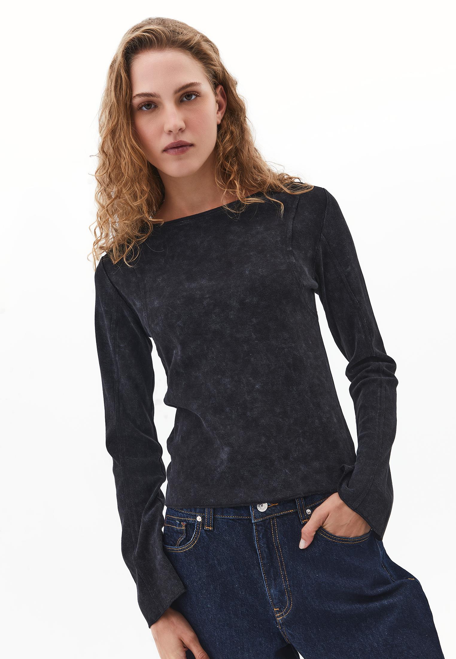 Long Sleeve Cotton T-Shirt - BLACK