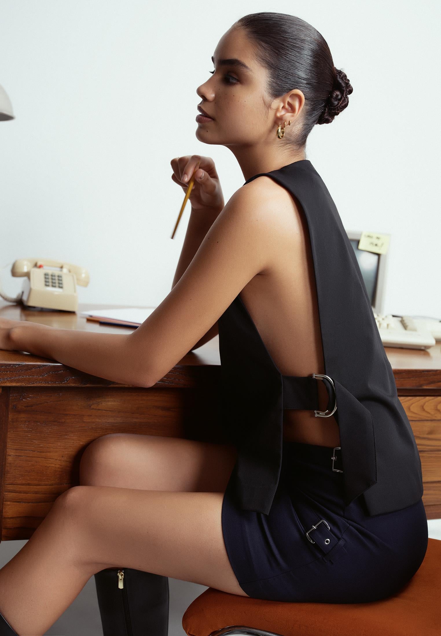 Vest With Buckle Detail V Neck - BLACK