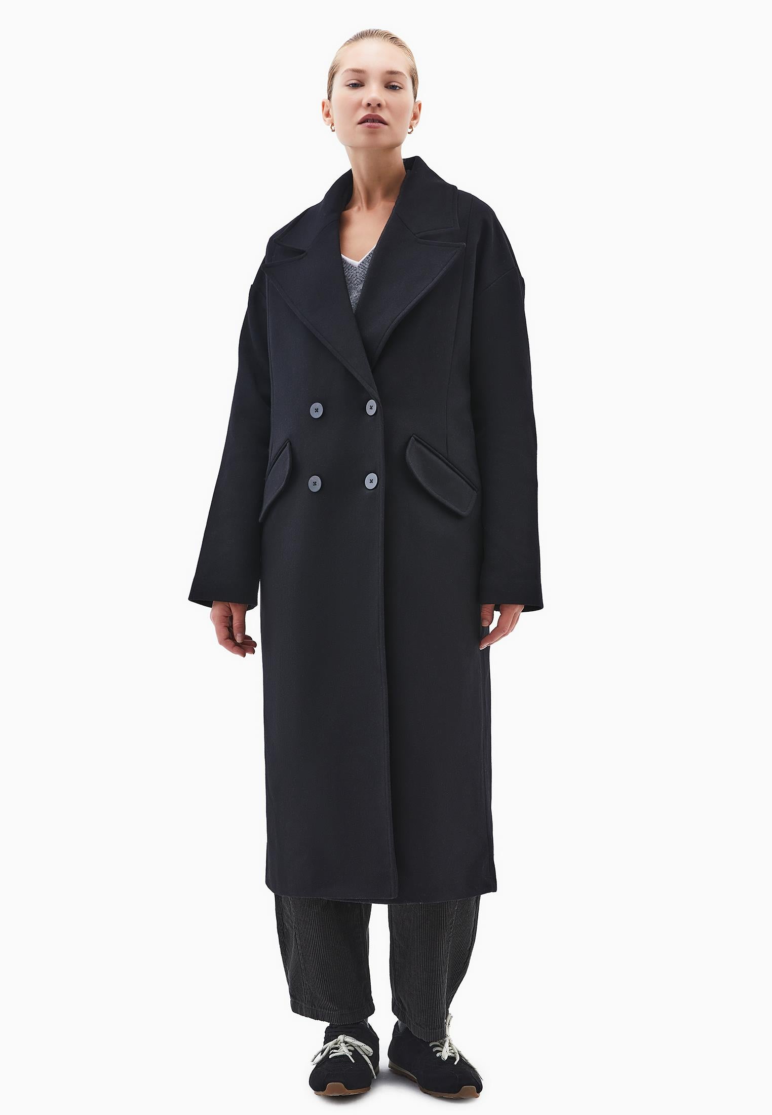 Long Coat With Shawl Collar And Pocket Details - BLACK