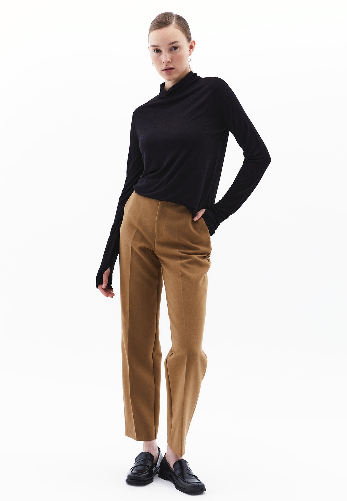 Turtleneck Long Sleeve T-Shirt - BLACK