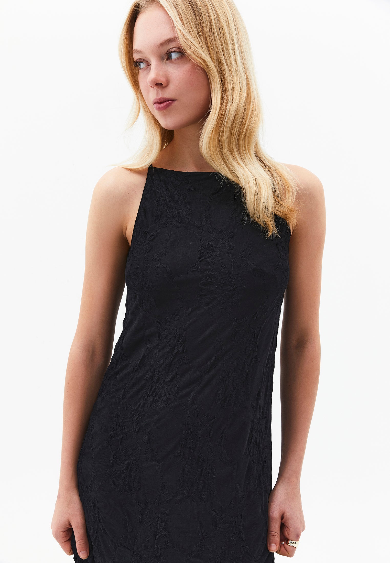 Sleeveless Long Dress With Crew Neck - BLACK