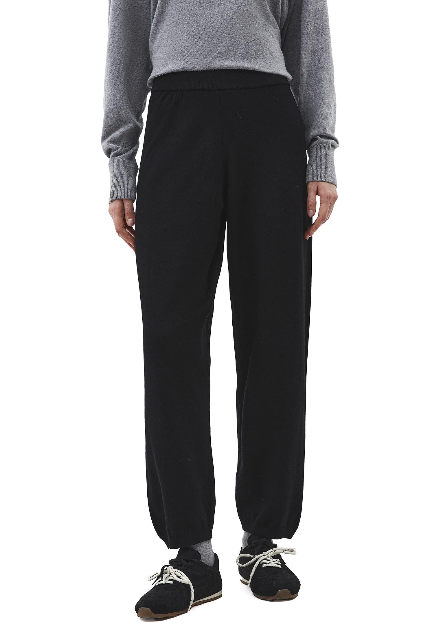 Elasticated Barrel Form Trousers - BLACK
