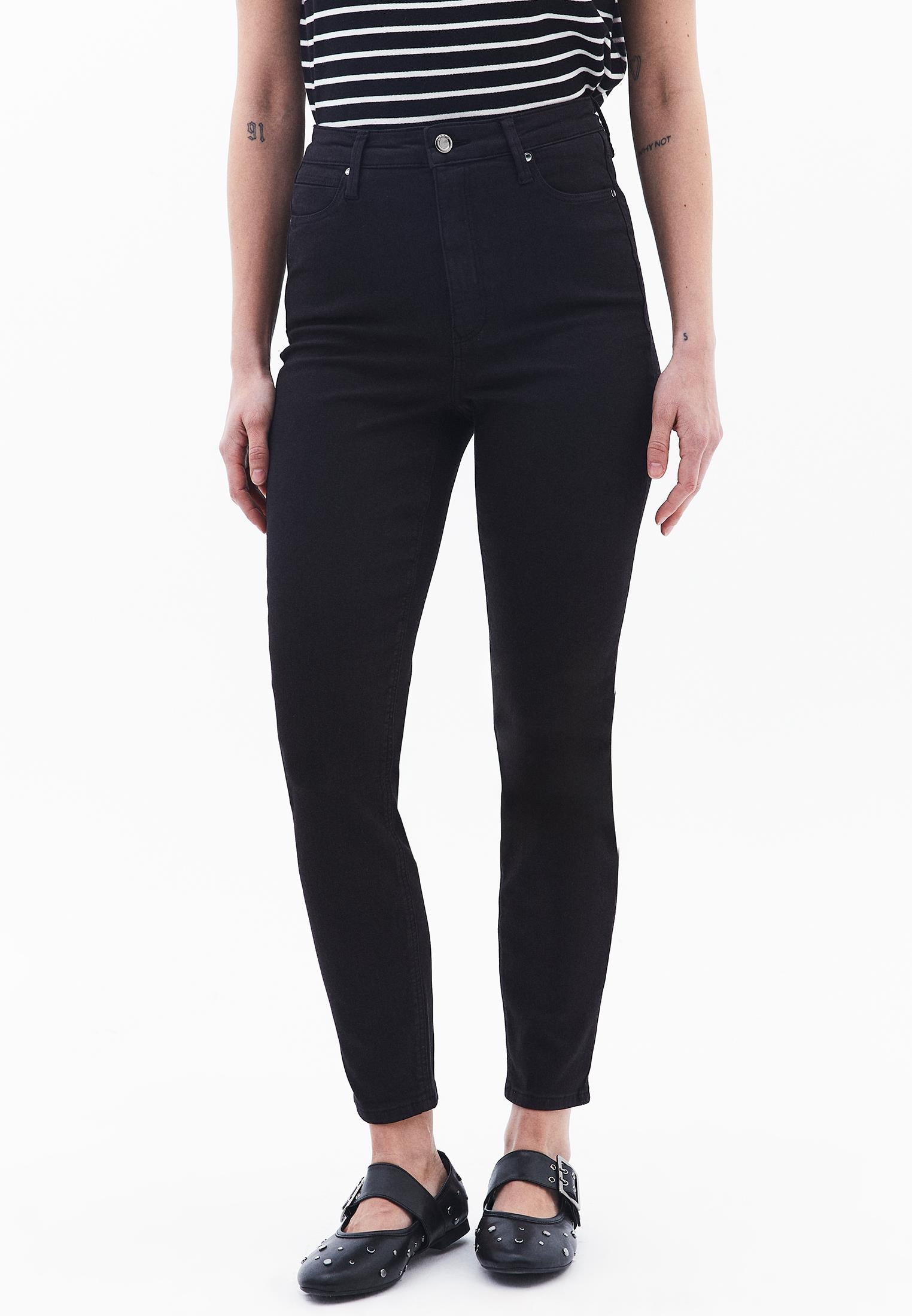 High Waist Cropped Skinny Pants With Pocket Detail - BLACK