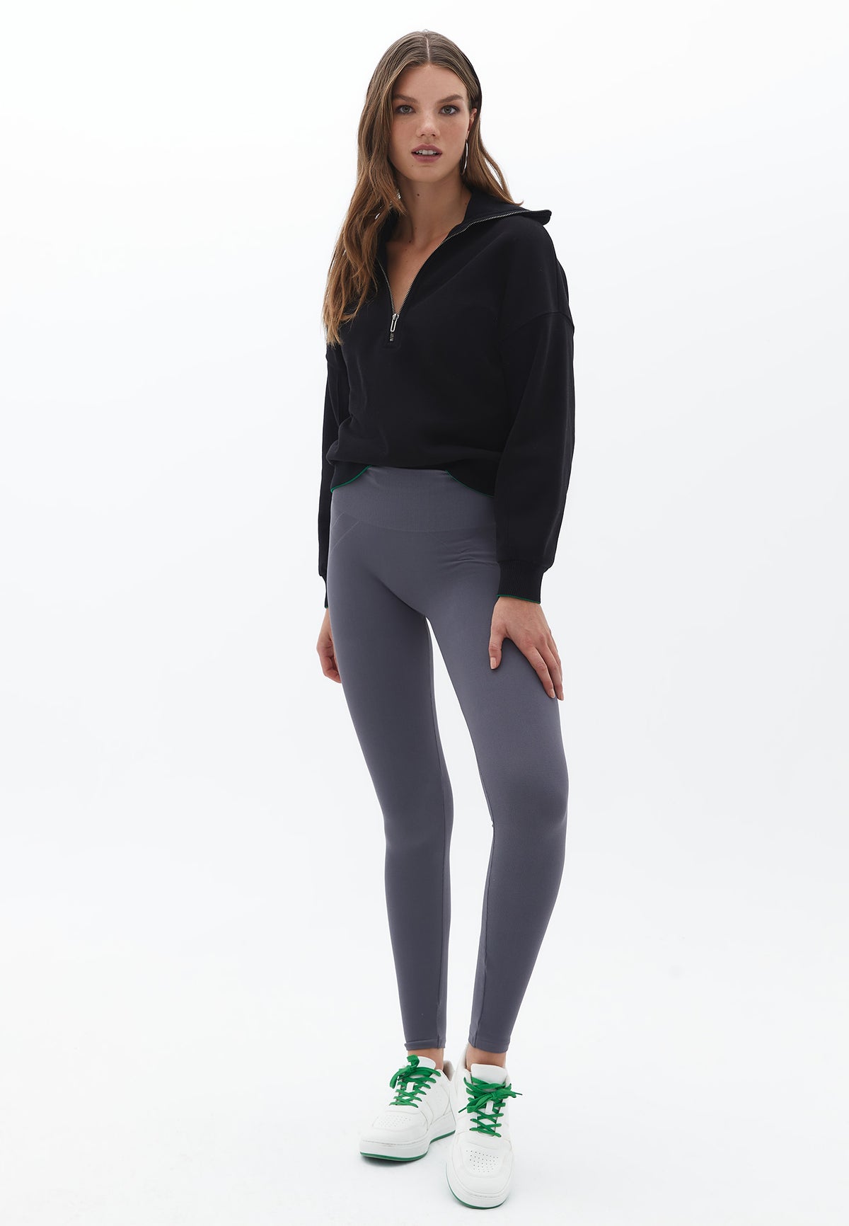 High Neck Sweatshirt - BLACK
