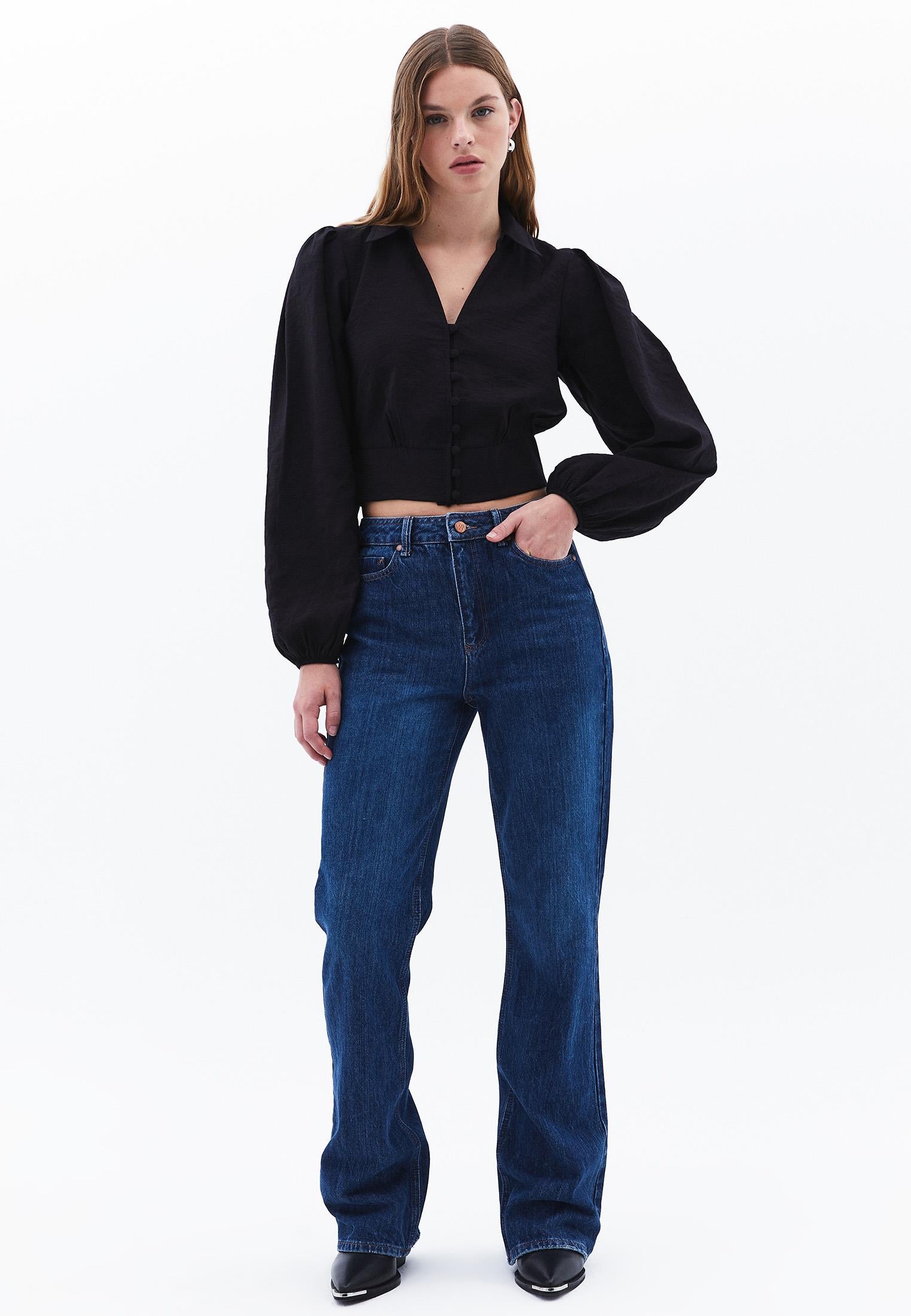 V Neck Cropped Blouse - BLACK
