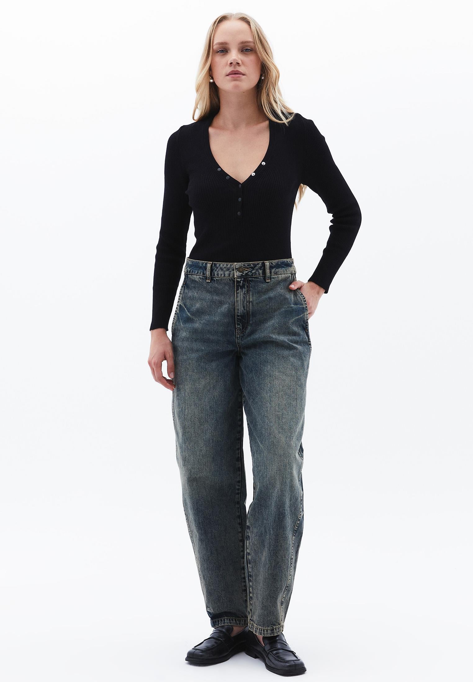 V Neck Long Sleeve Sweater - BLACK