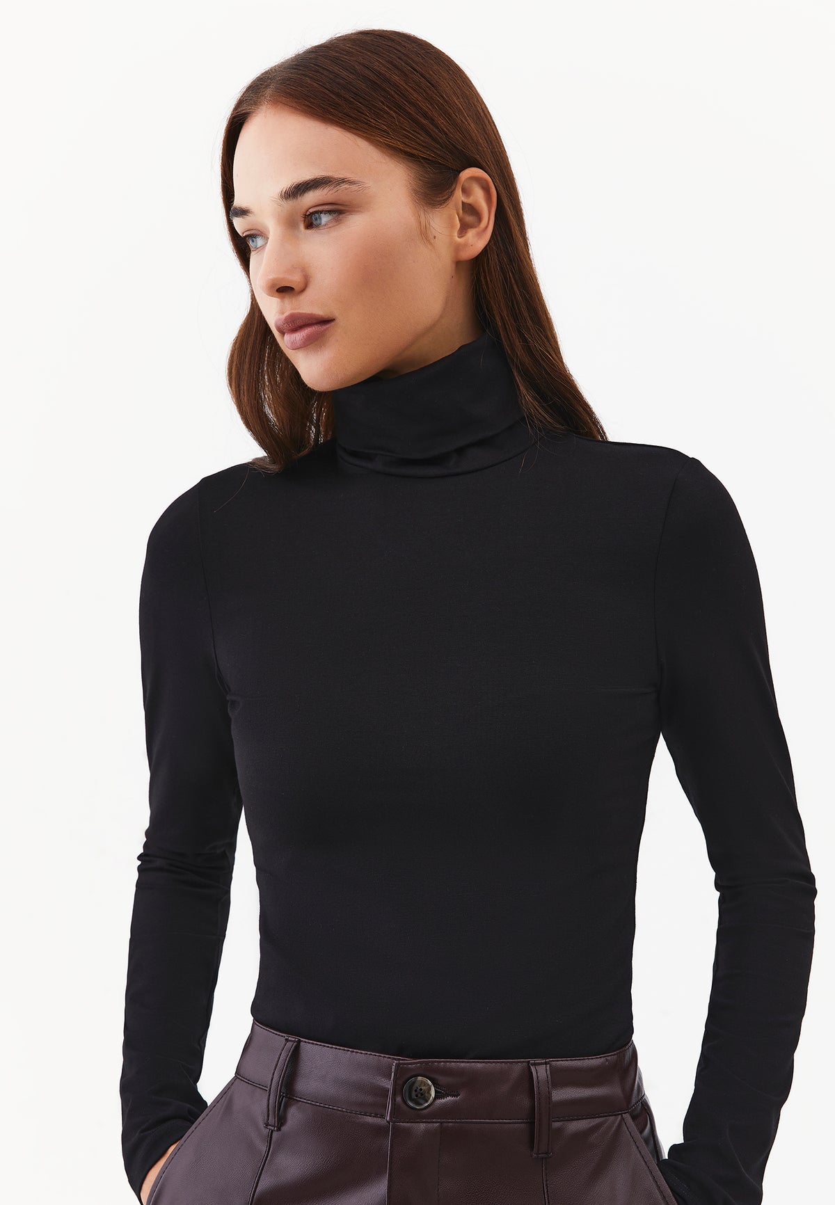 Turtleneck Long Sleeve Bodycon Top - BLACK