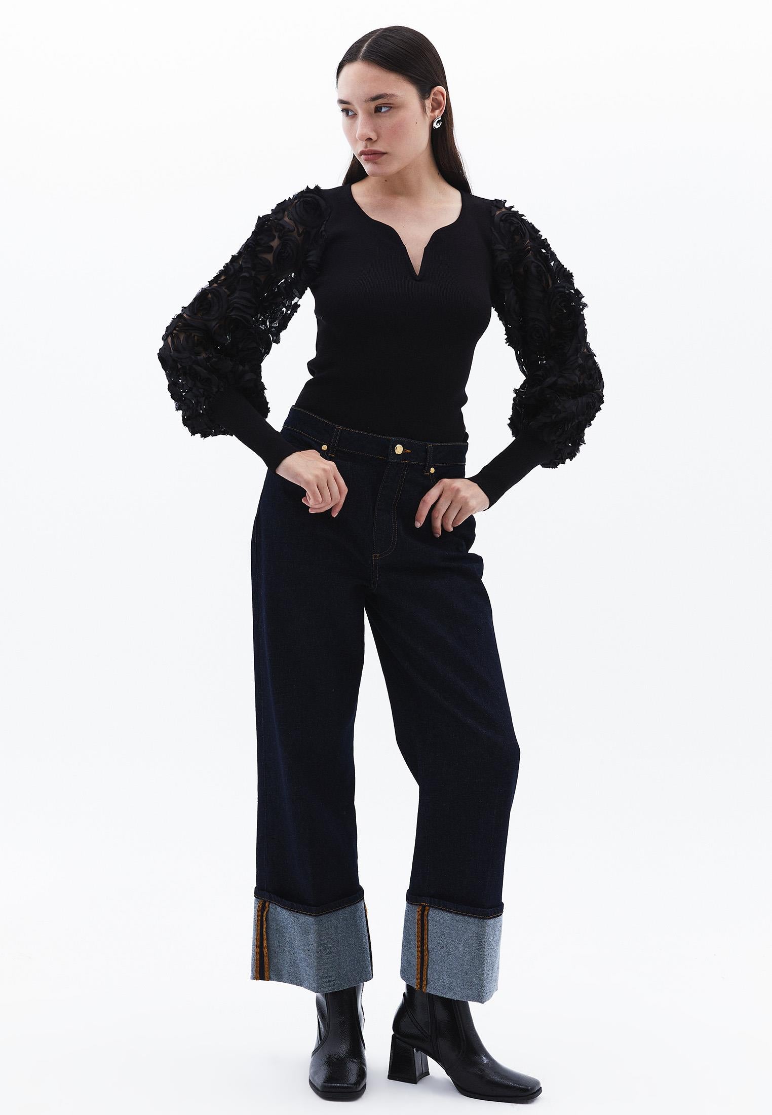 U Neck Long Sleeve Embroidered Sweater - BLACK
