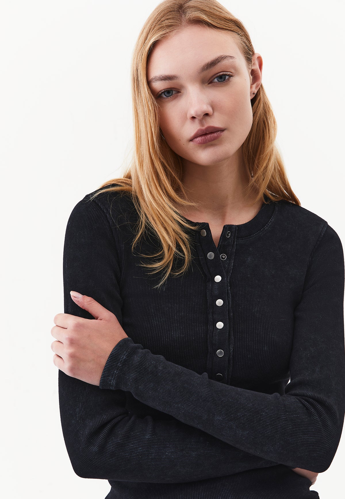 Crew Neck Long Sleeve Bodycon T-Shirt - BLACK