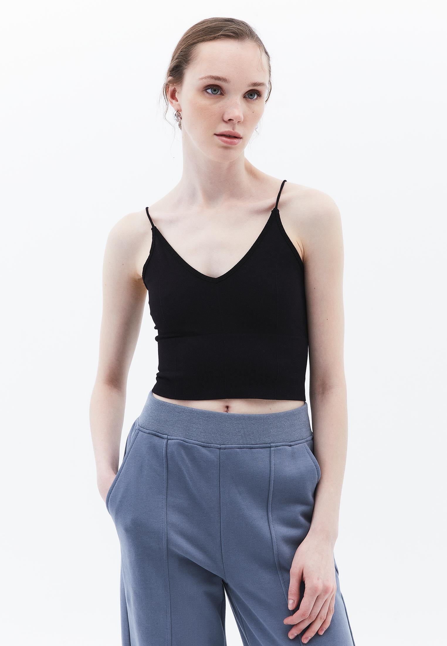 V Neck Tank Top - BLACK
