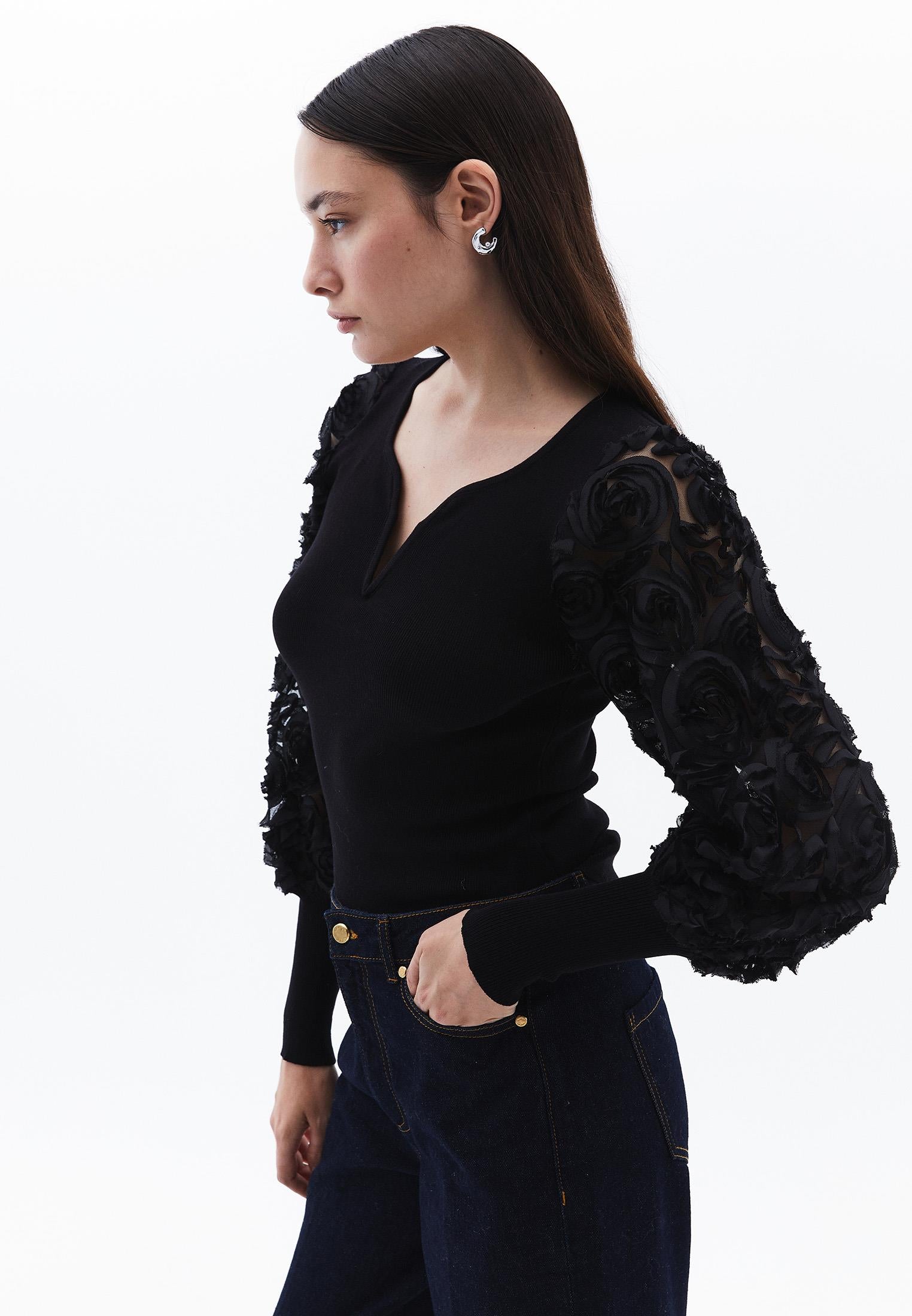 U Neck Long Sleeve Embroidered Sweater - BLACK