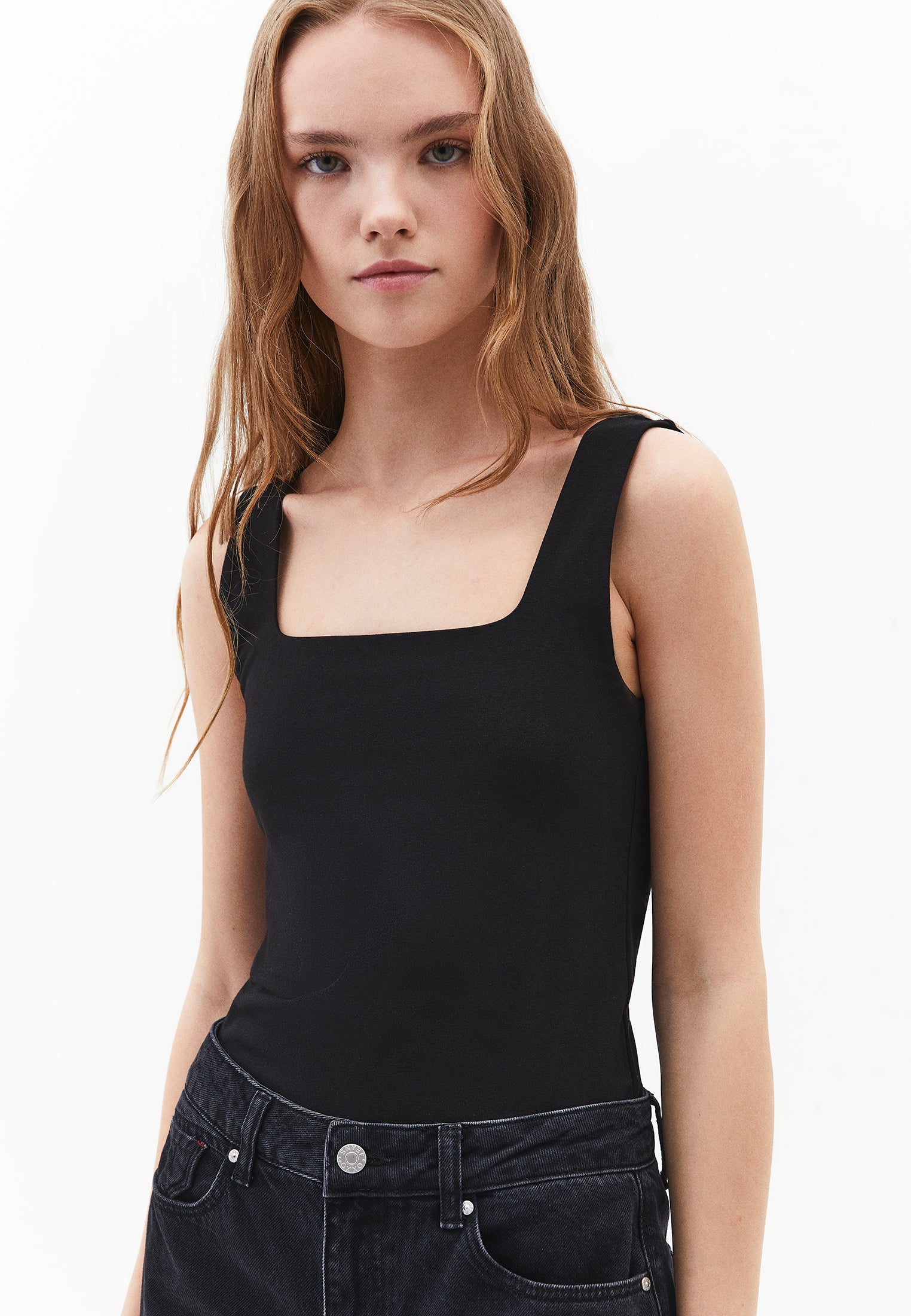 Square Neck Bodycon Tank Top - BLACK