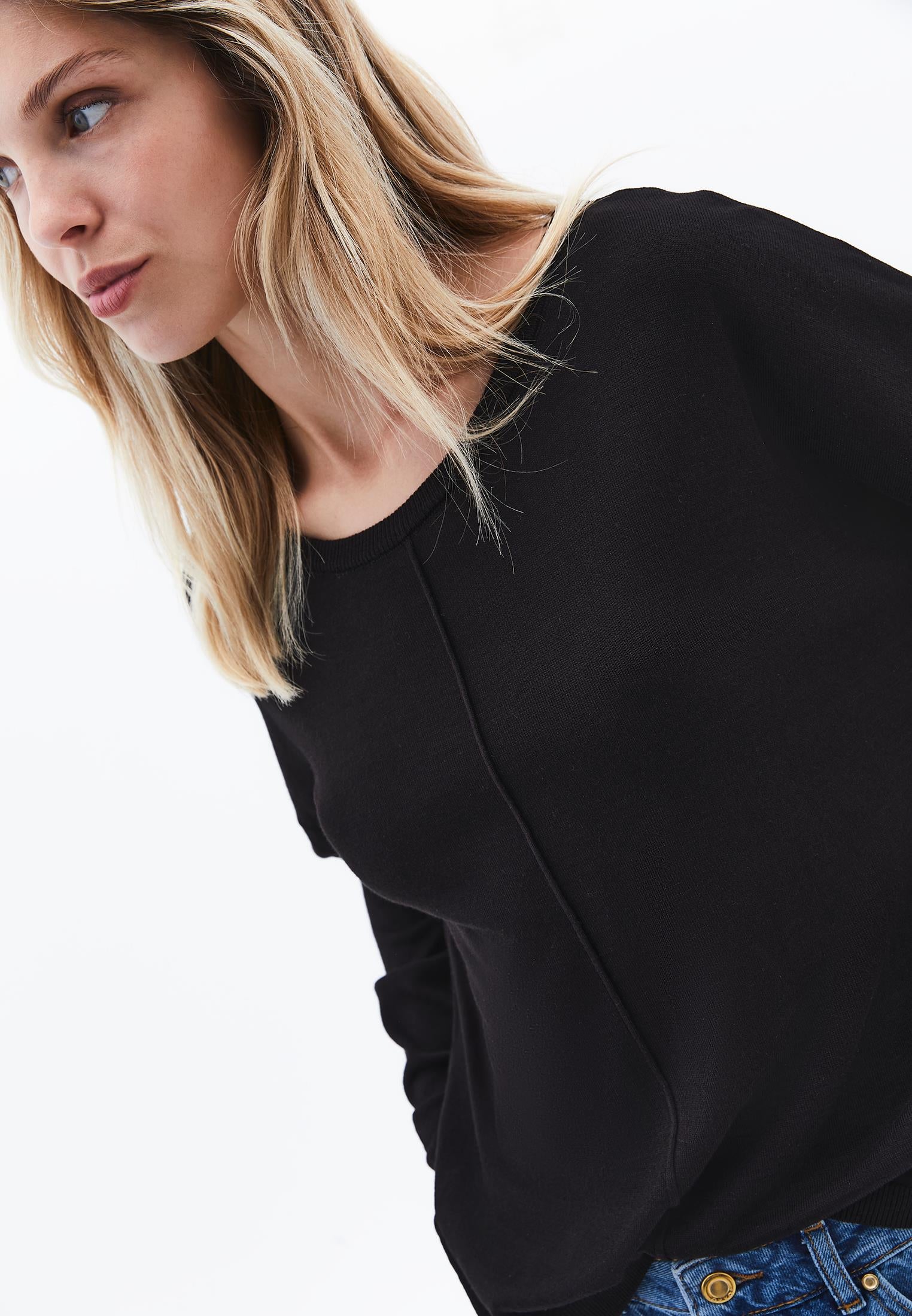 Winter Boat Neck Sweater - BLACK