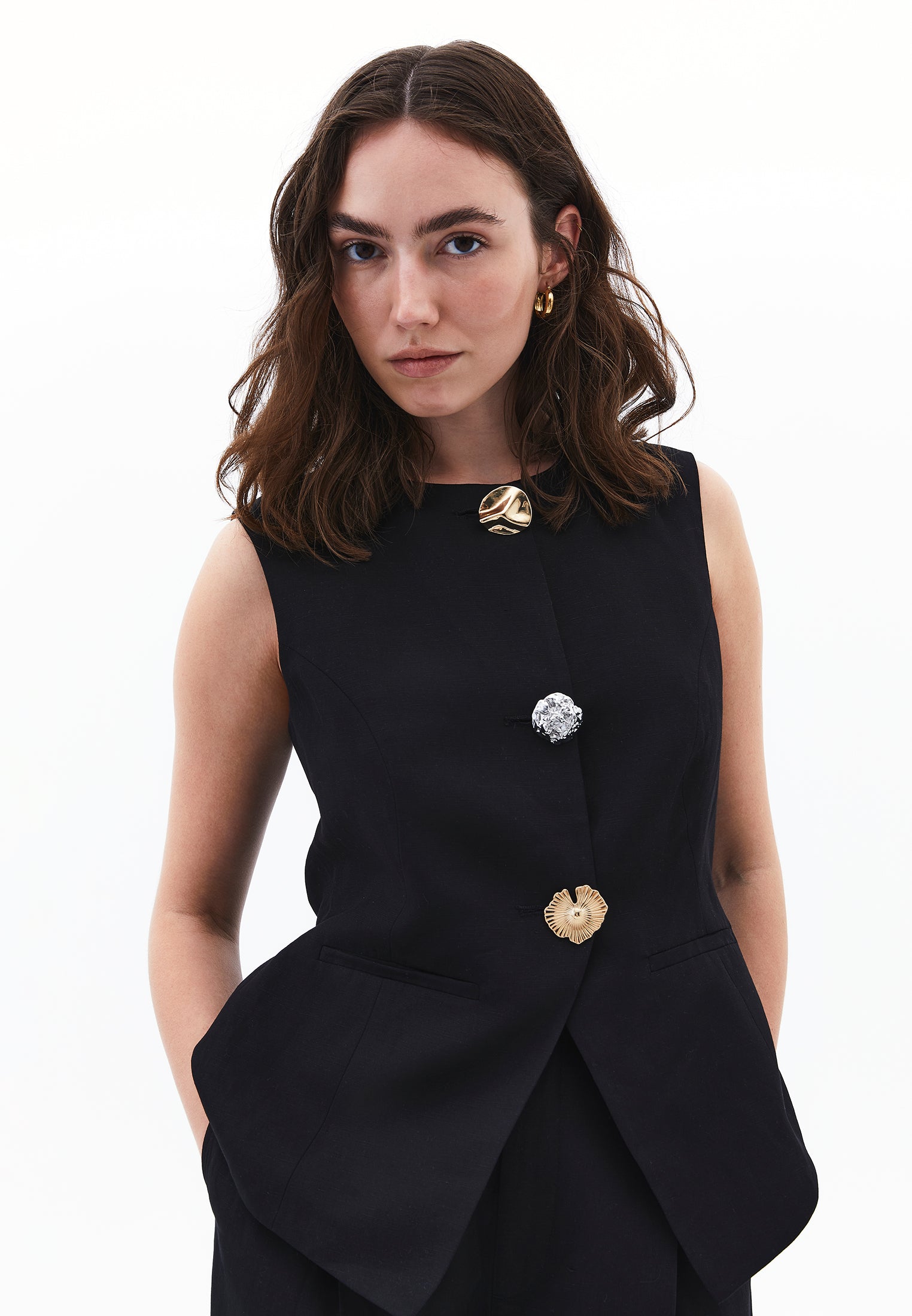 Sleeveless Vest With Button Details - BLACK
