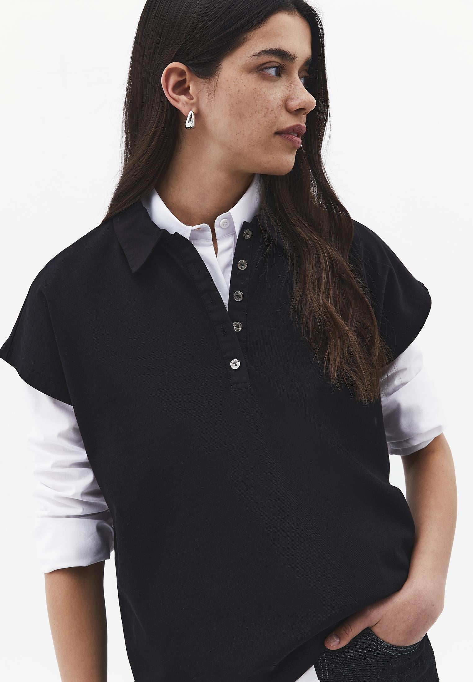 Button Detailed Polo Neck T-Shirt - BLACK