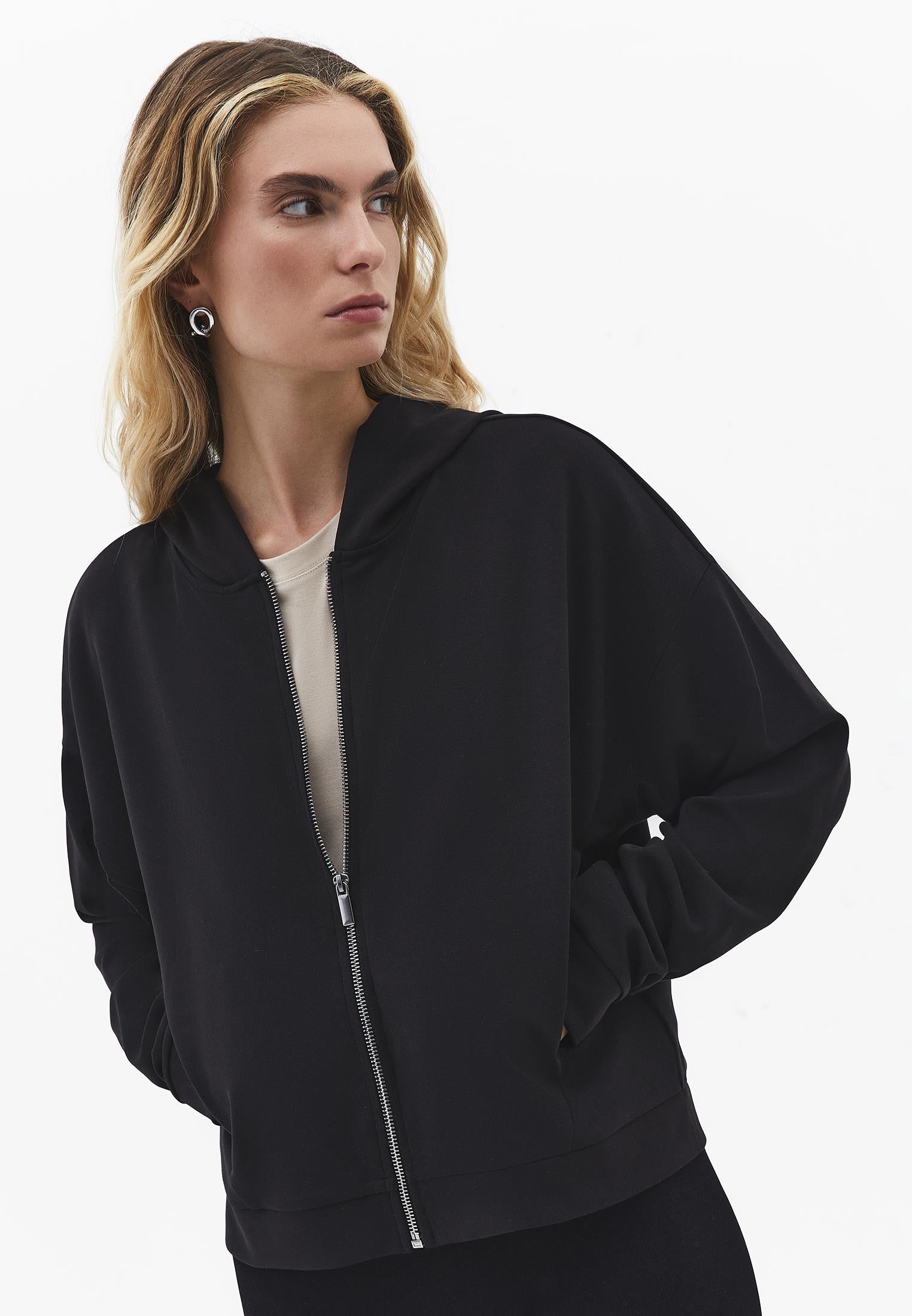 Long Sleeved Sweatshirt With Pocket Detail - BLACK
