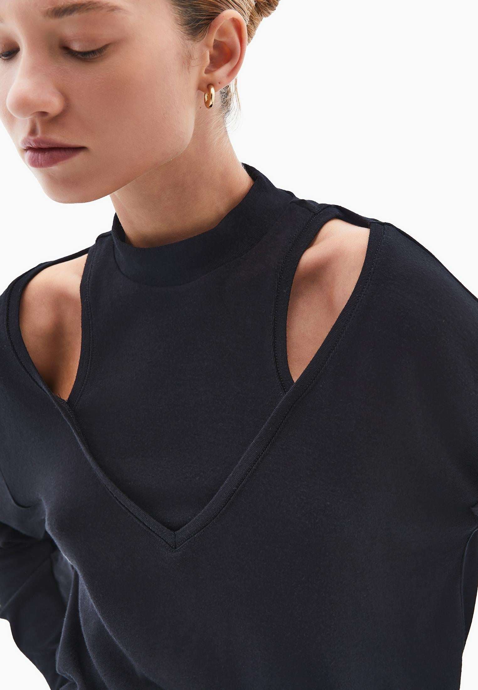 High Neck Oversize T-Shirt - BLACK