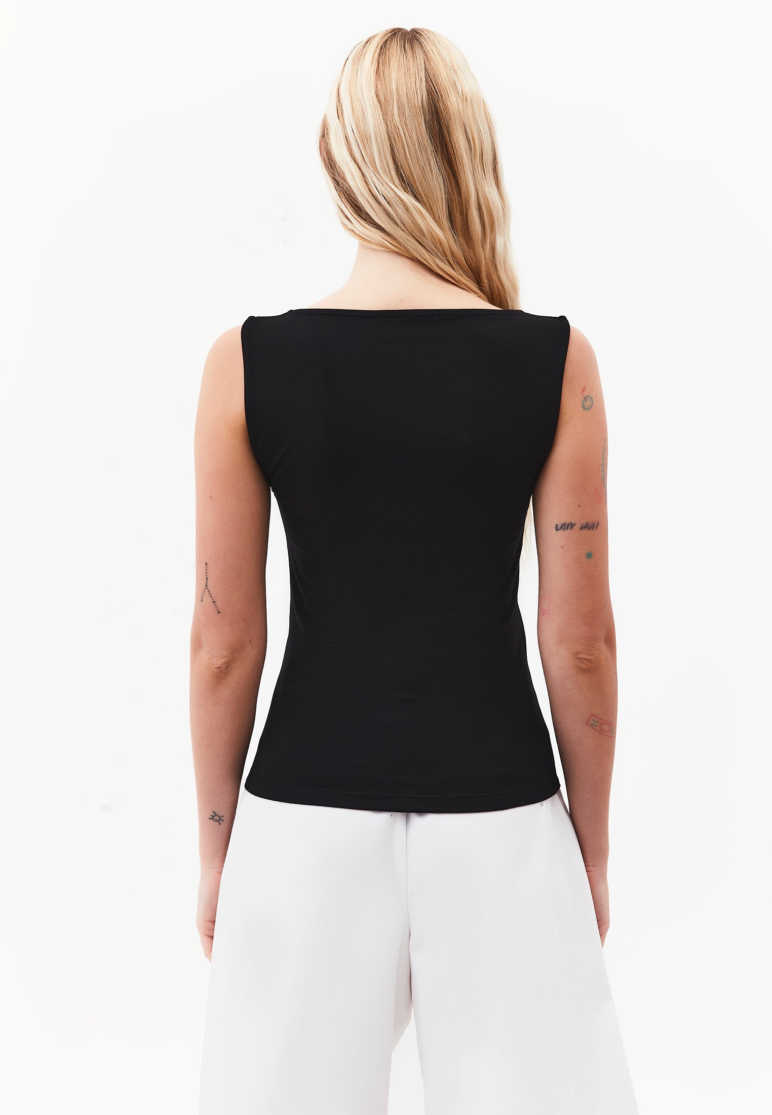 Boat Neck Bodycon Tank Top - BLACK