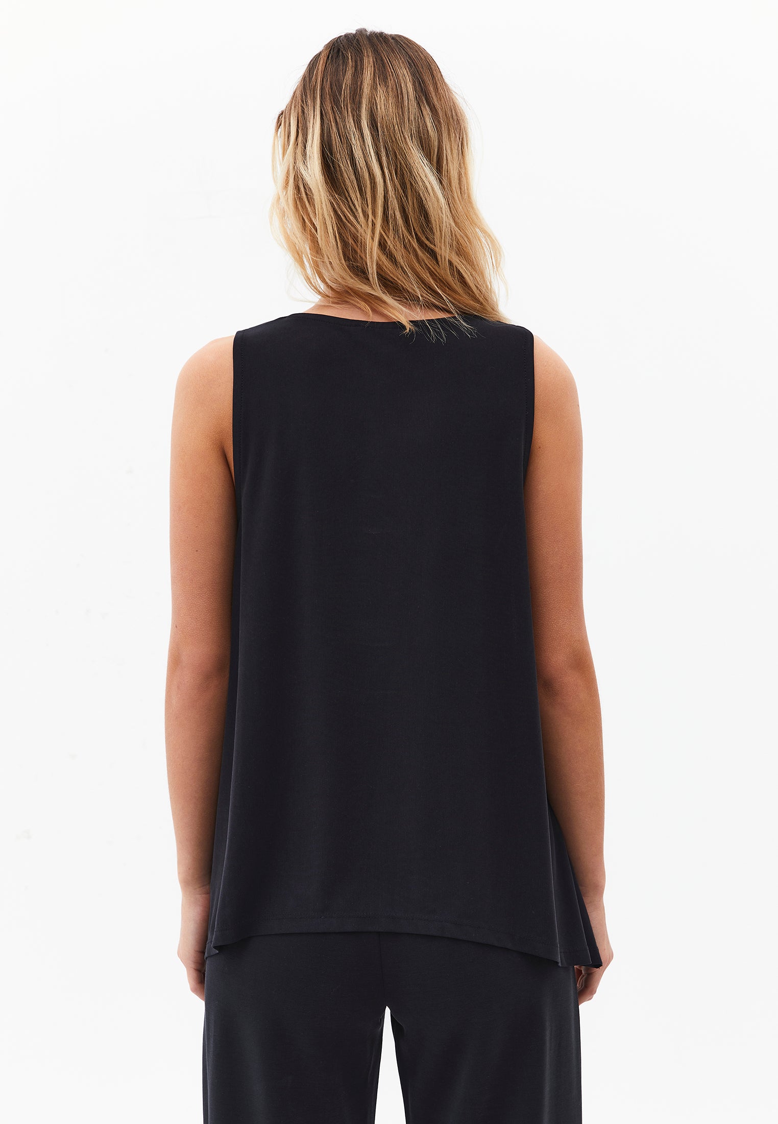 Crew Neck Loose Fit Tank Top - BLACK