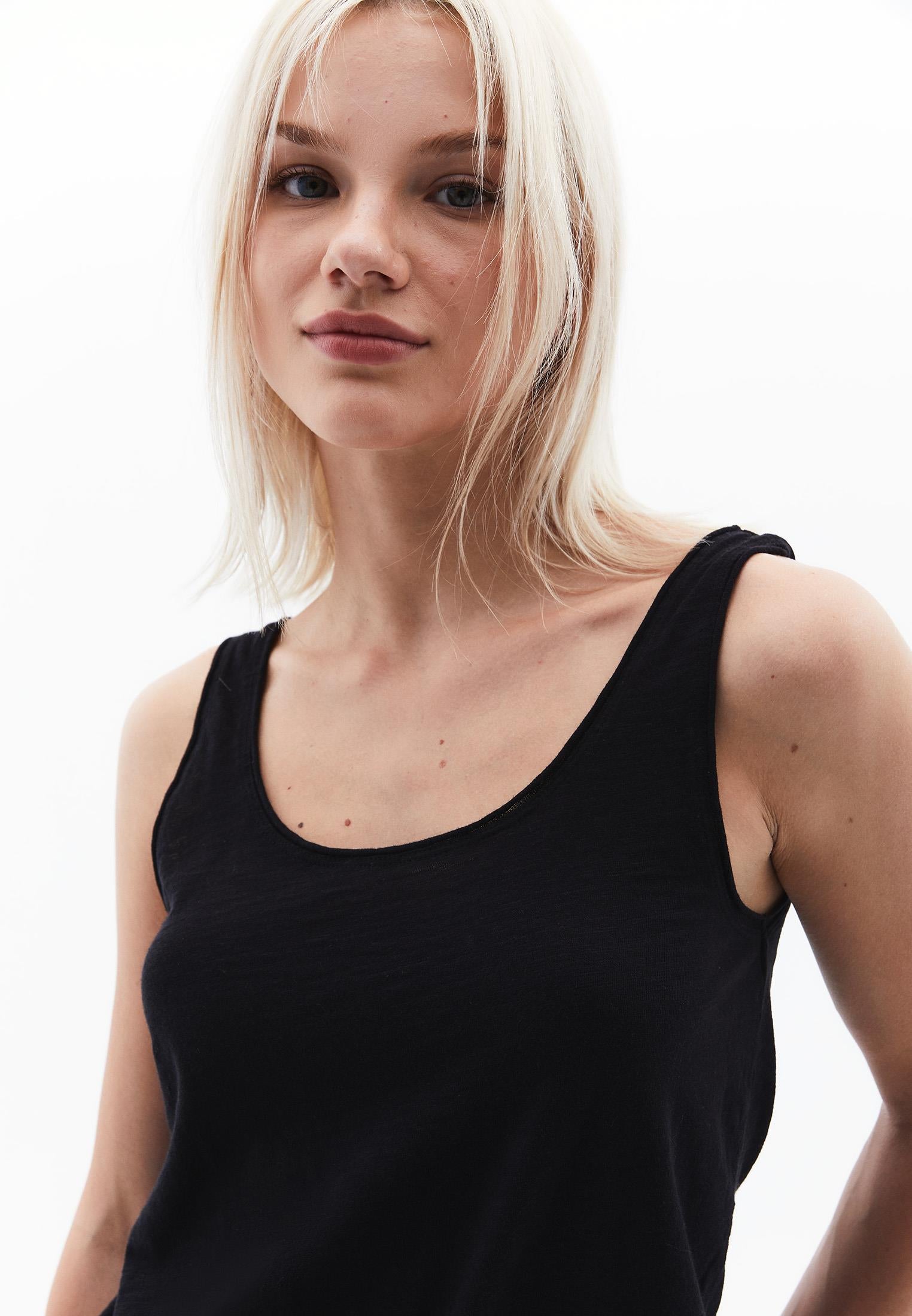 U Neck Tank Top - BLACK