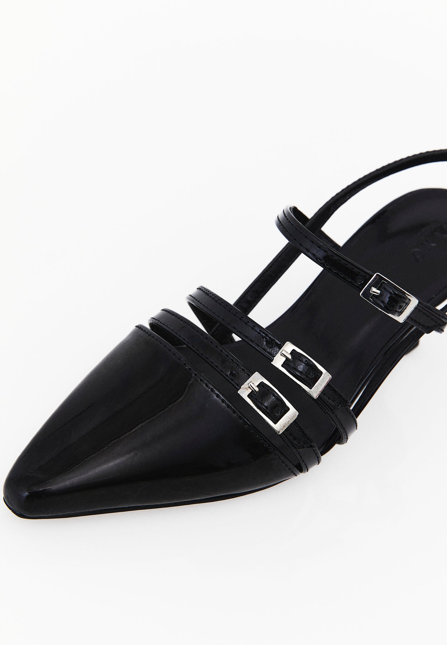 Women's Shoe - BLACK