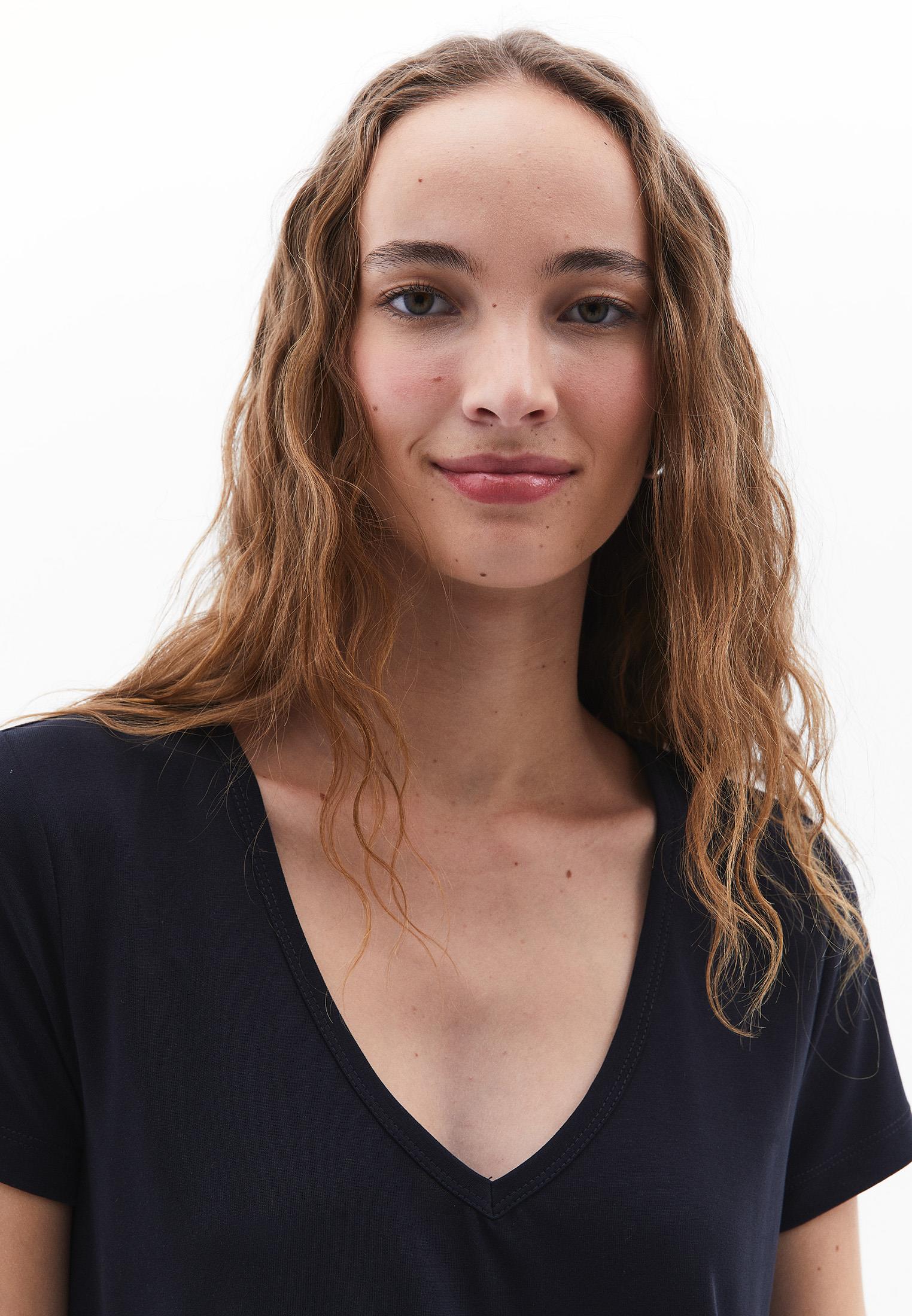 V Neck Loose Fit T-Shirt - BLACK