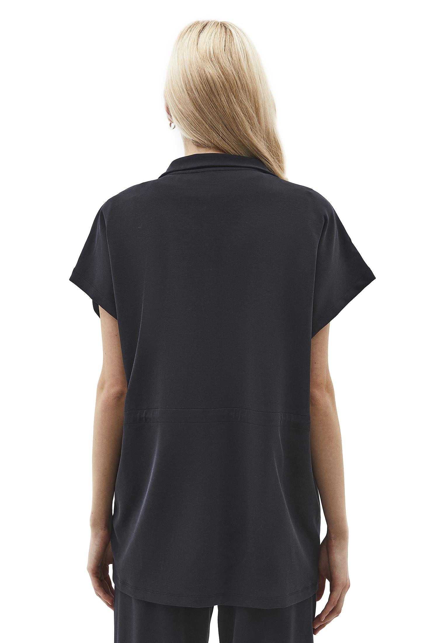 Tunic Form Vest - BLACK