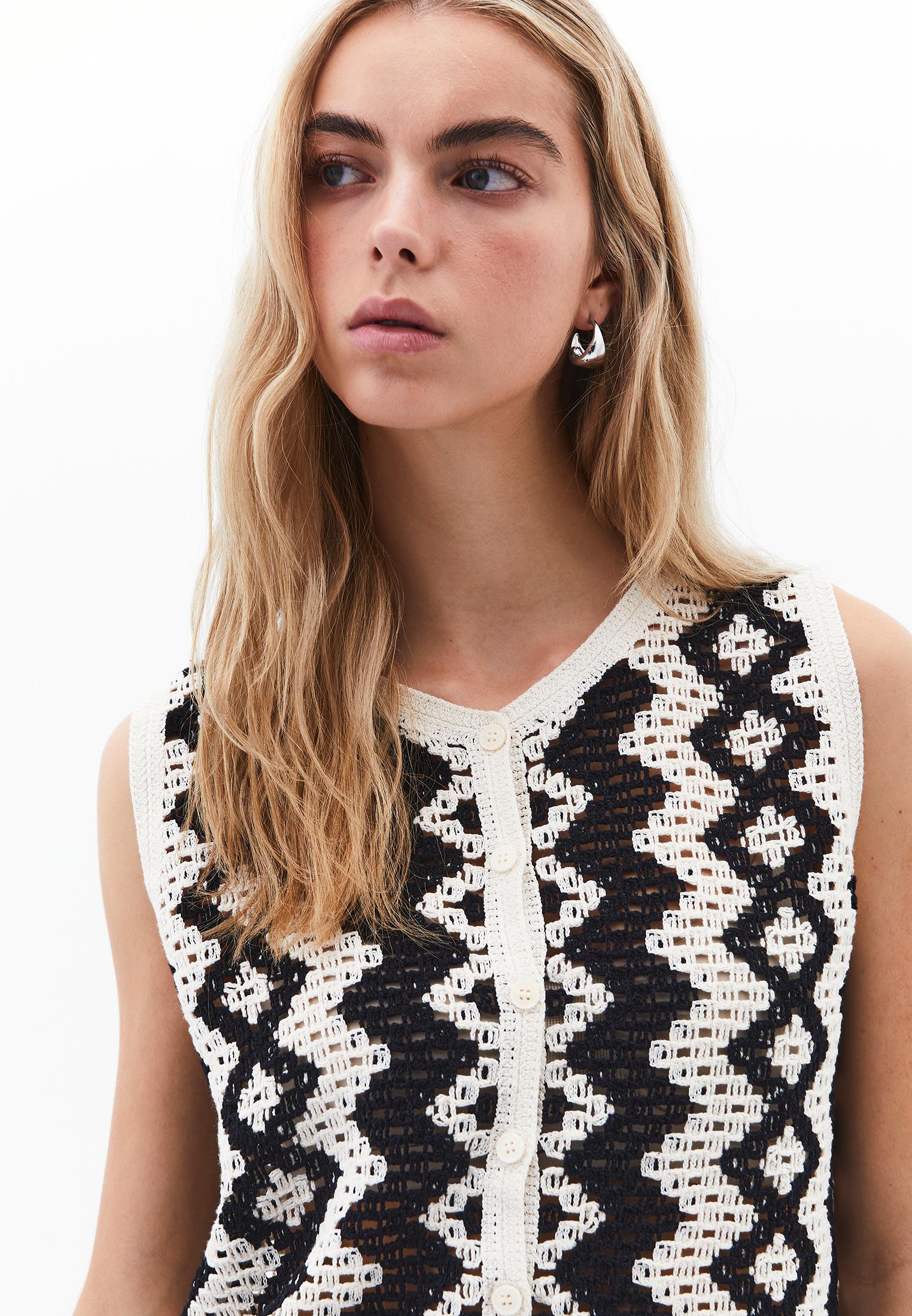 Zero Neck Vest - ICE MILK/BLACK
