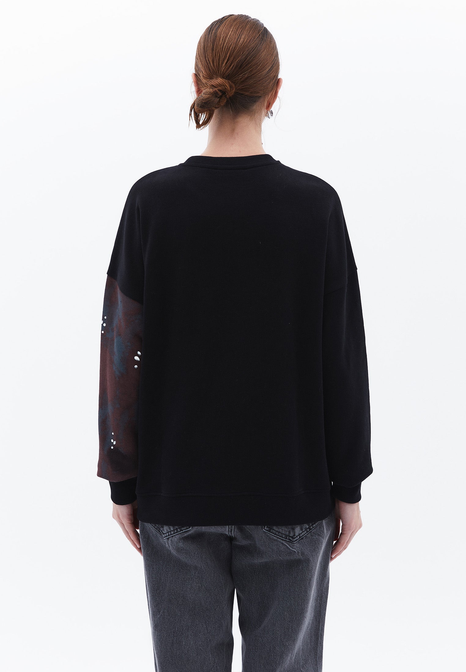 Beaded Printed Oversize Sweatshirt - BLACK