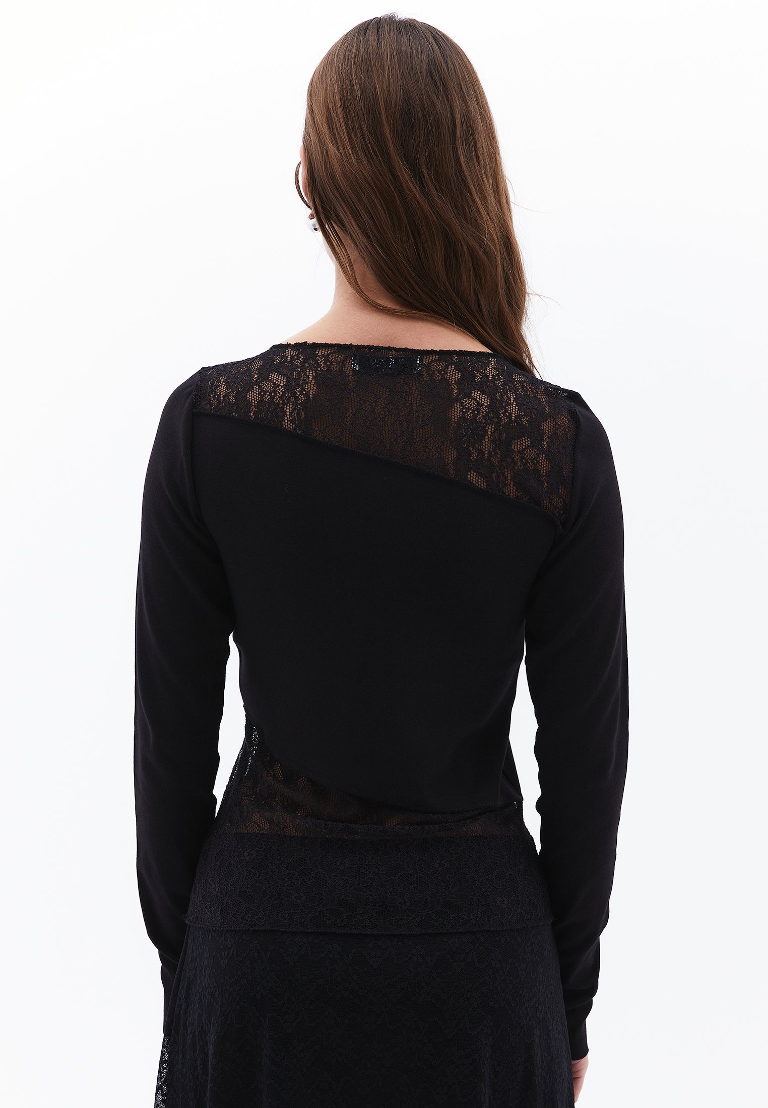 Closed Cut Long Sleeve Crew Neck T-Shirt - BLACK