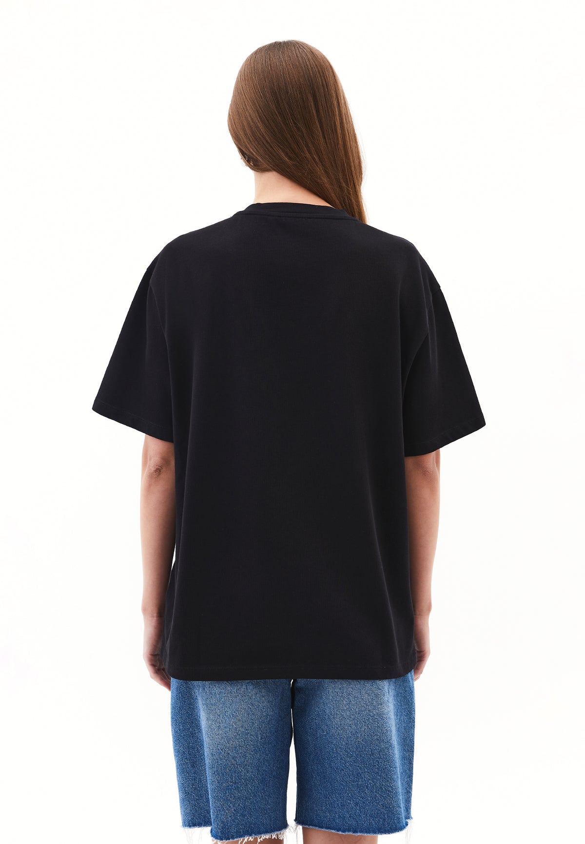 V Neck Boyfriend T-Shirt - BLACK
