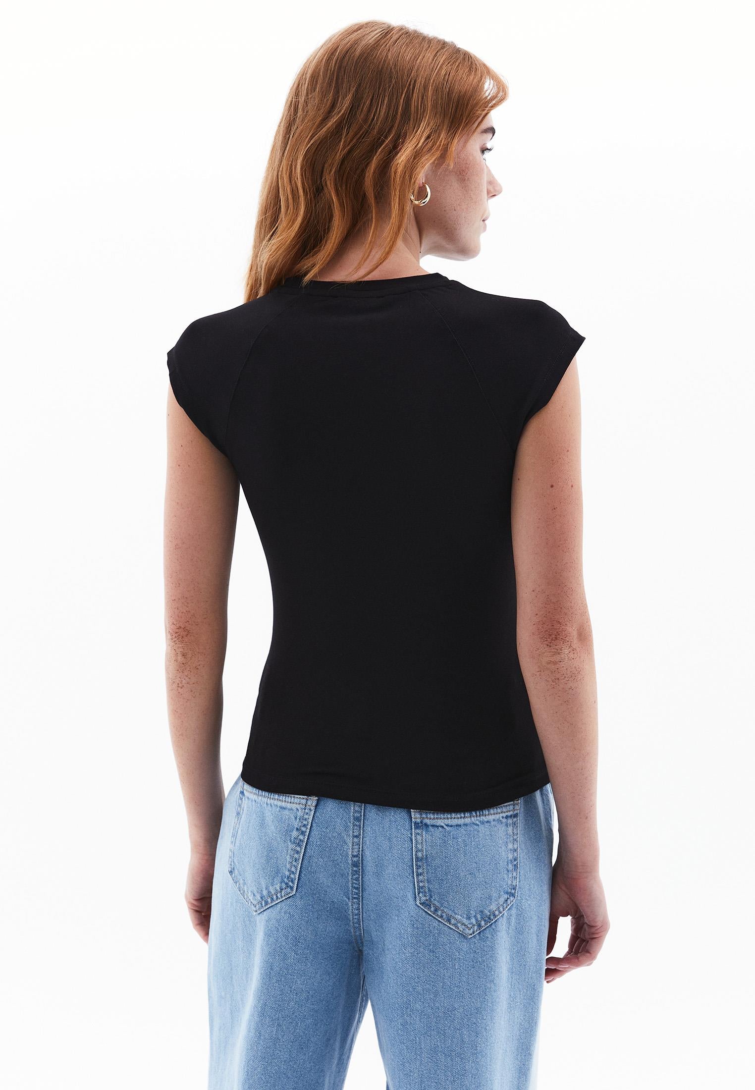 Short Sleeve T-Shirt With Closed Cut - BLACK