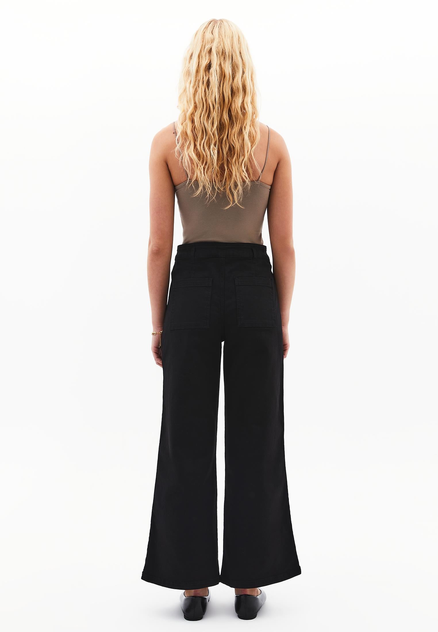Wide Leg Trousers With Pocket Detail - BLACK